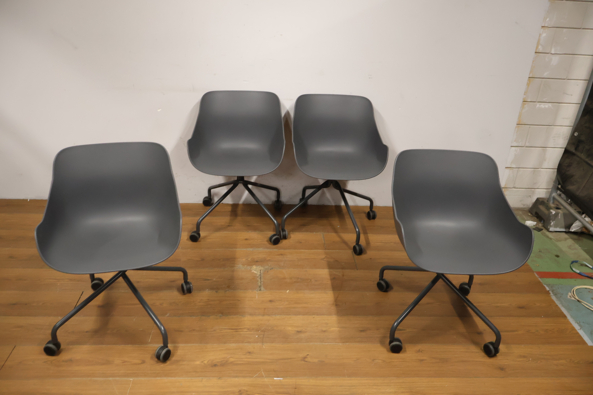 4 Designer stoelen - MDD Baltic Chairs by Krystian Kowaski – foto 12 – kavel bij GSD Auctions, Zoeterwoude