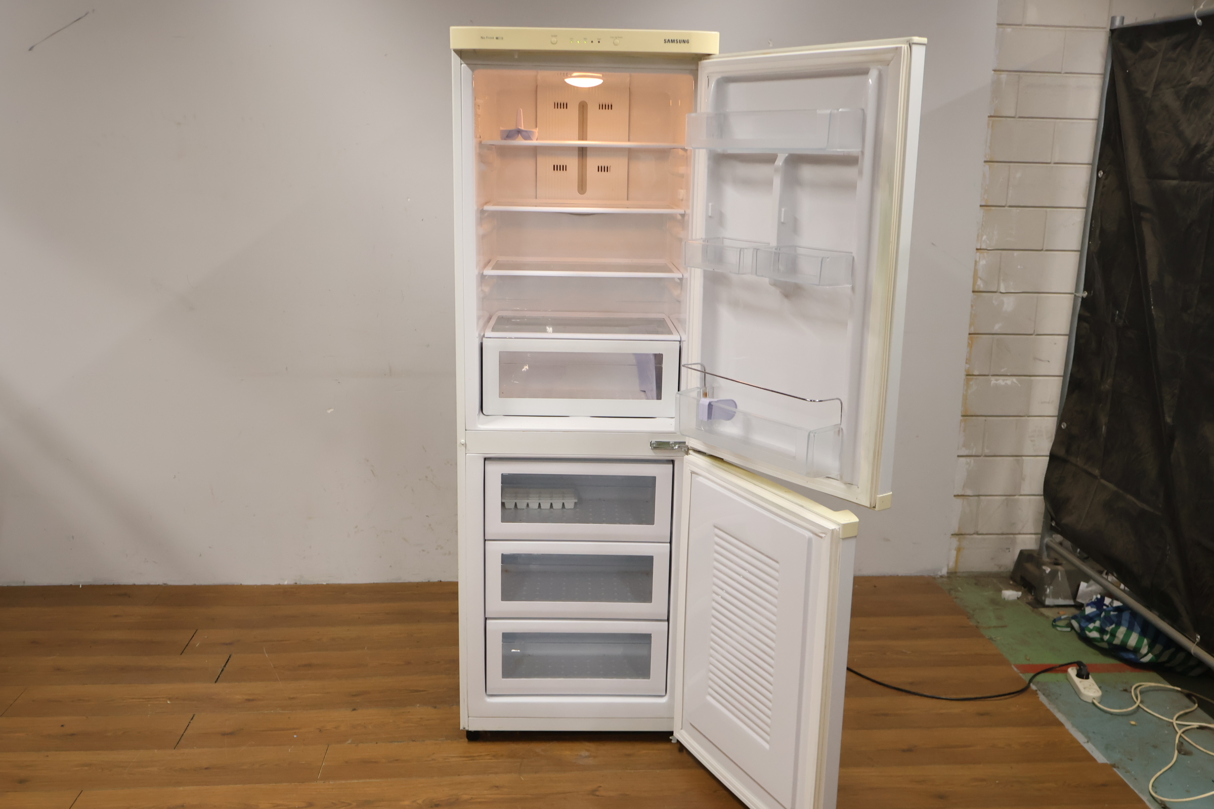 Samsung Koelvries-combinatie Koelkast – foto 13 – kavel bij GSD Auctions, Zoeterwoude