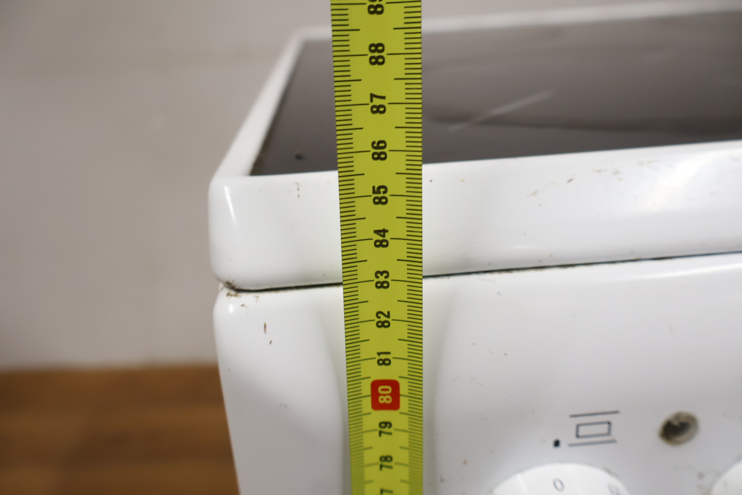 Indesit Elektrisch Fornuis Met Kookplaat – foto 20 – kavel bij GSD Auctions, Zoeterwoude