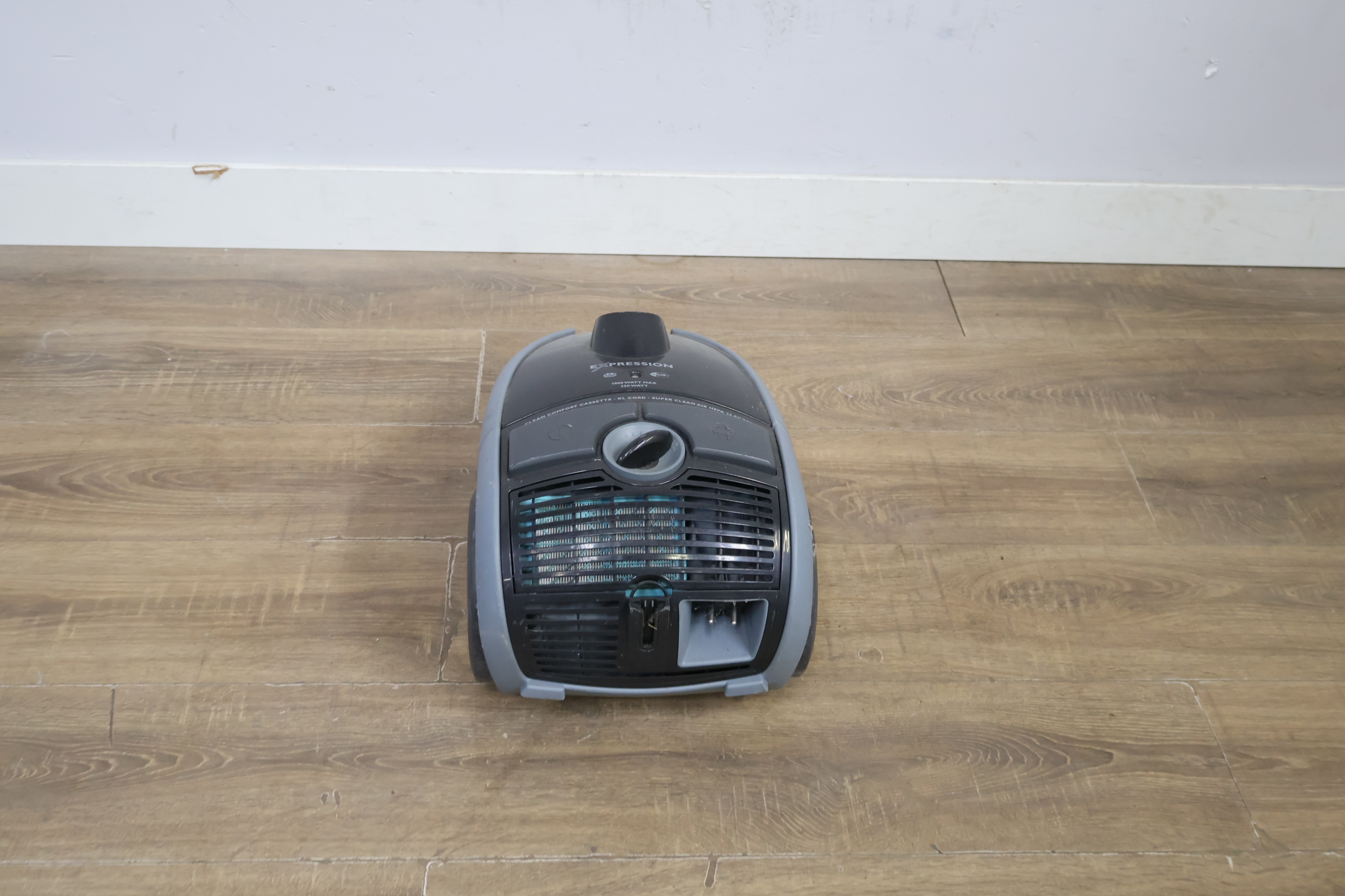 Philips PowerPro Compact stofzuiger – foto 6 – kavel bij GSD Auctions, Zoeterwoude