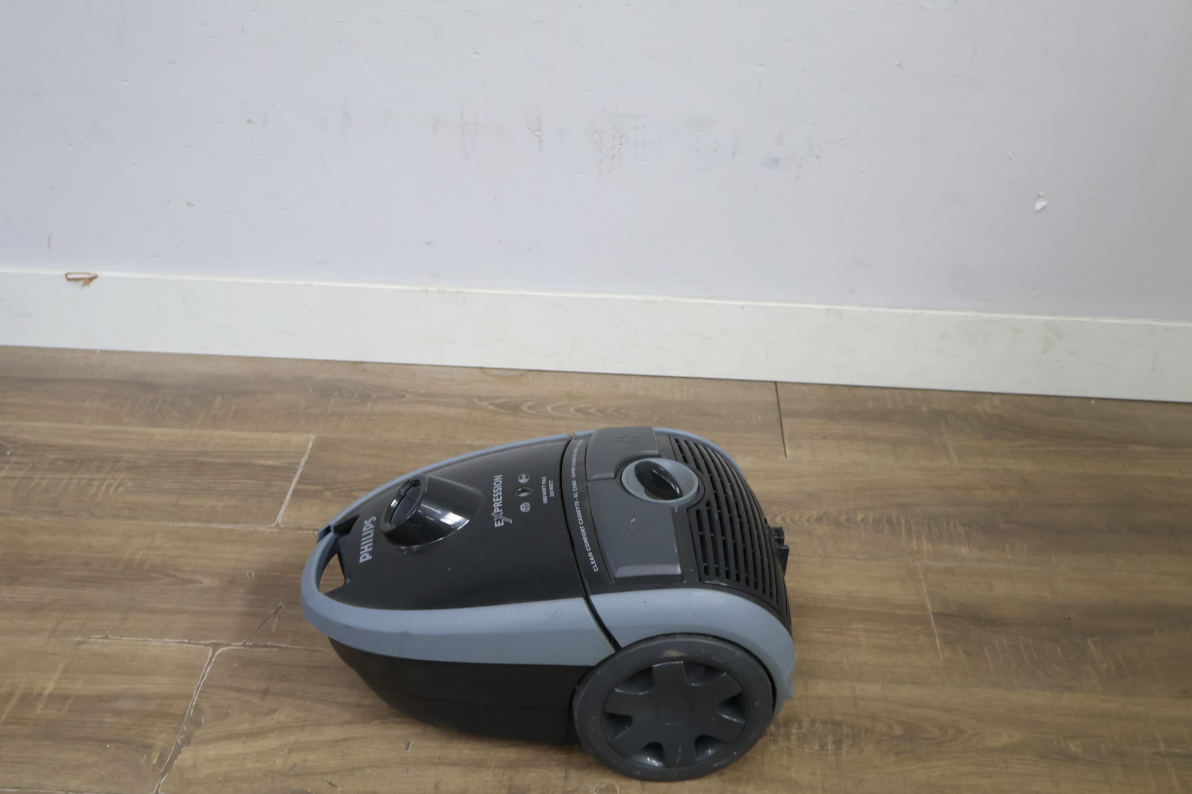 Philips PowerPro Compact stofzuiger – foto 7 – kavel bij GSD Auctions, Zoeterwoude