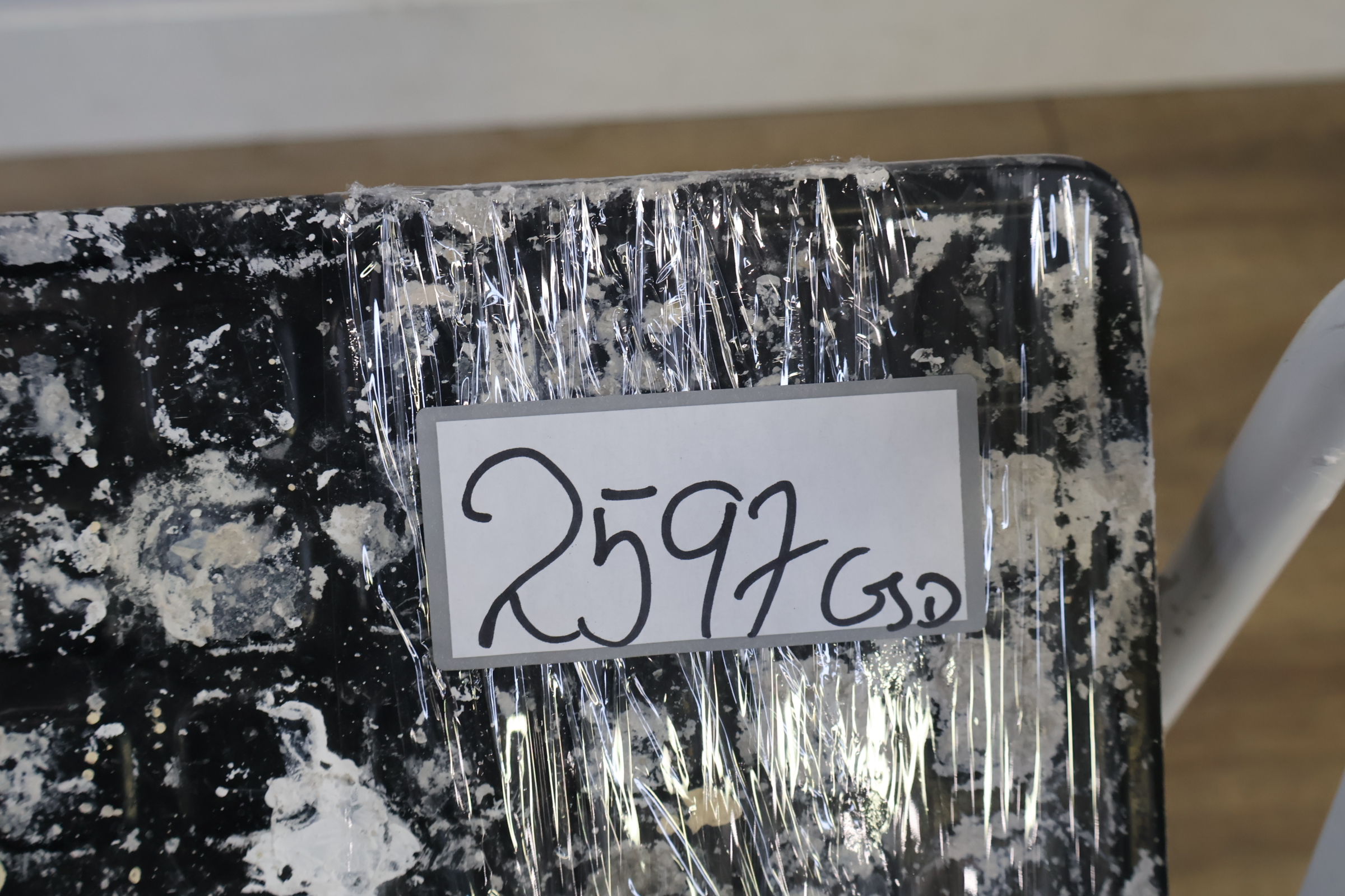Metalen trapladder met twee treden – foto 11 – kavel bij GSD Auctions, Zoeterwoude