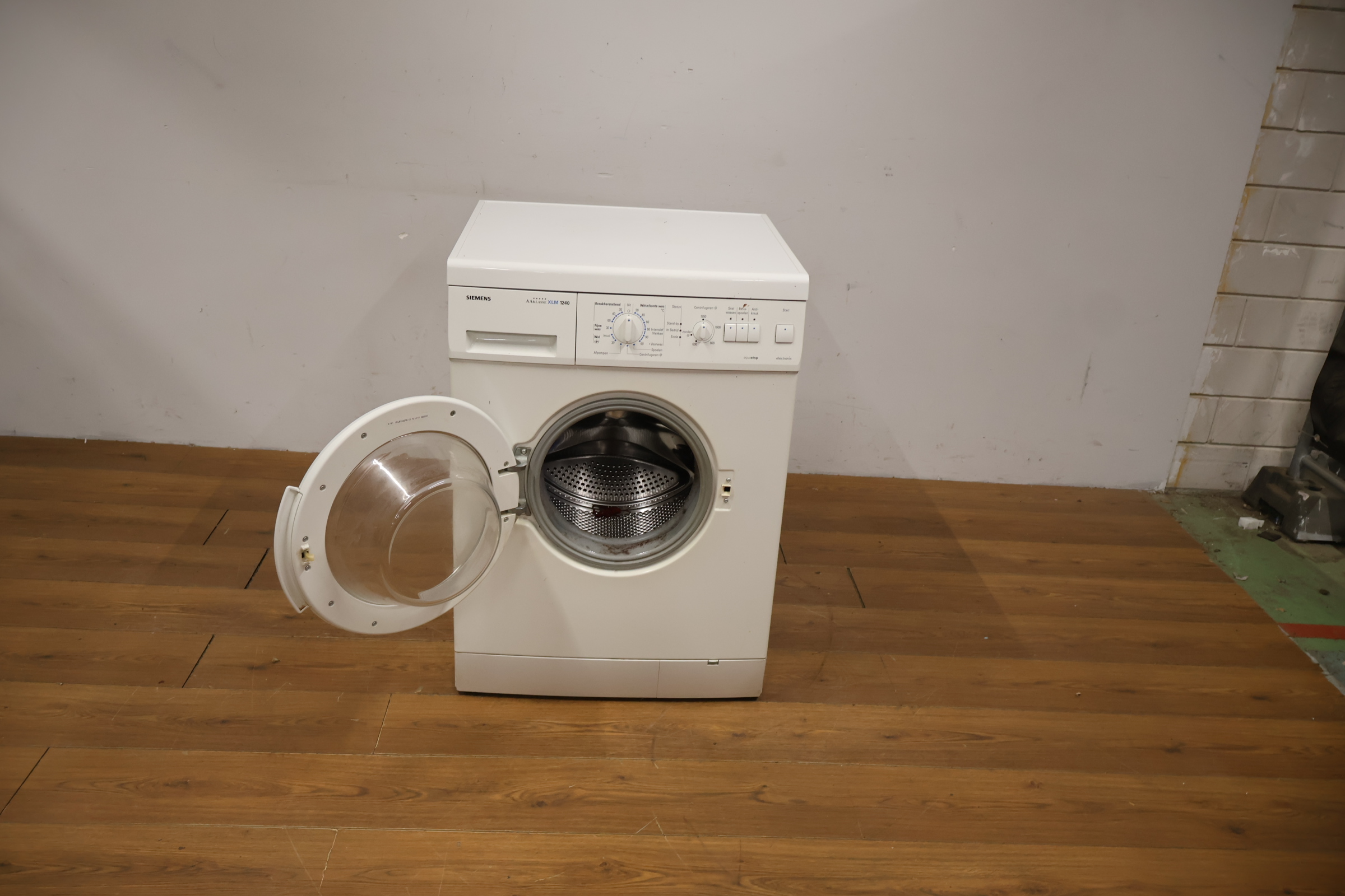 Siemens wasmachine AA Klasse XLM 1240 – foto 13 – kavel bij GSD Auctions, Zoeterwoude