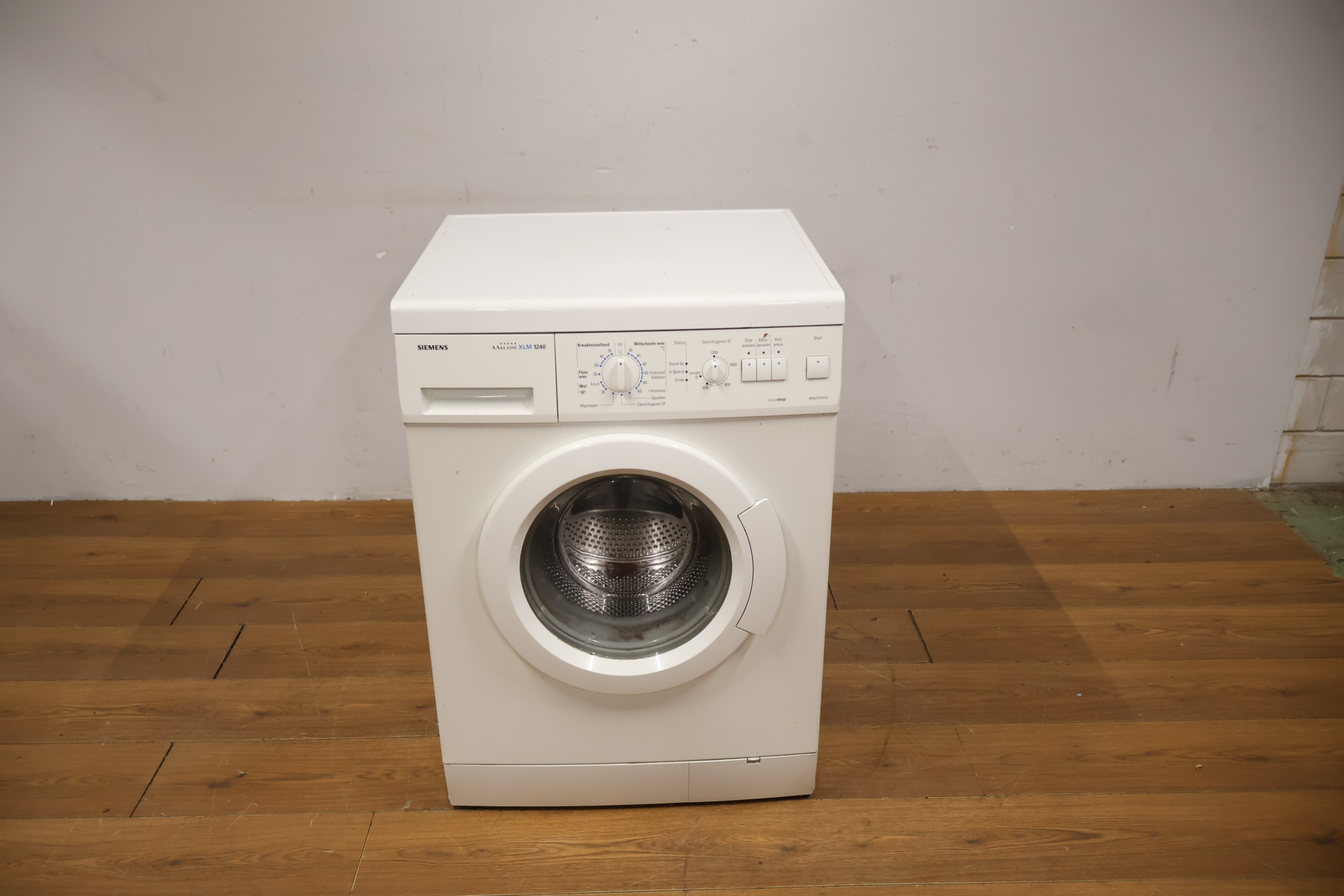 Siemens wasmachine AA Klasse XLM 1240 – foto 16 – kavel bij GSD Auctions, Zoeterwoude