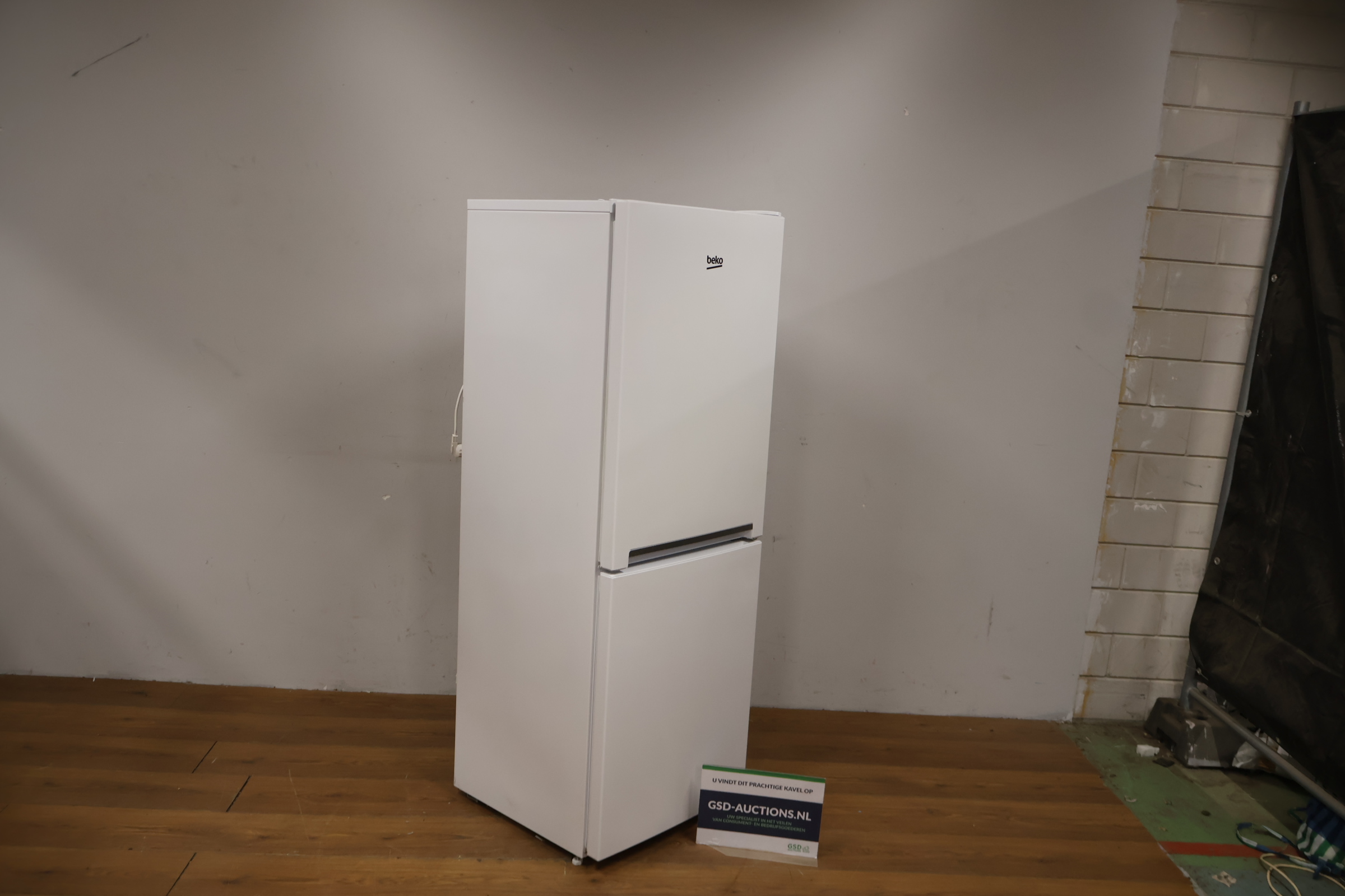 Beko koelvries-combinatie Koelkast – foto 2 – kavel bij GSD Auctions, Zoeterwoude