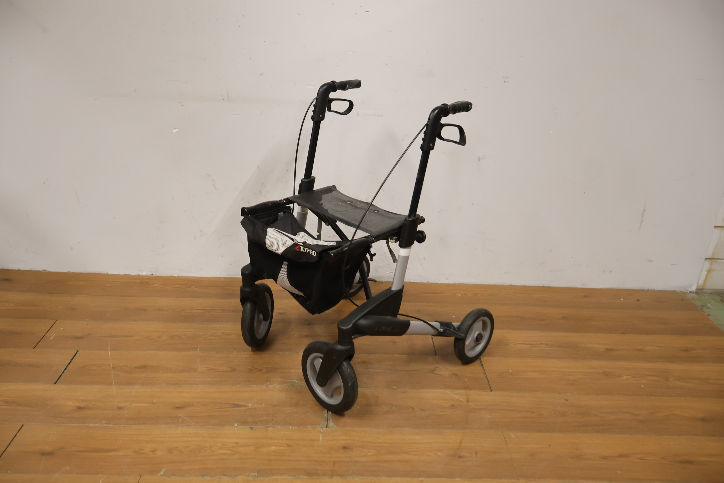 Topro Troja rollator – foto 8 – kavel bij GSD Auctions, Zoeterwoude