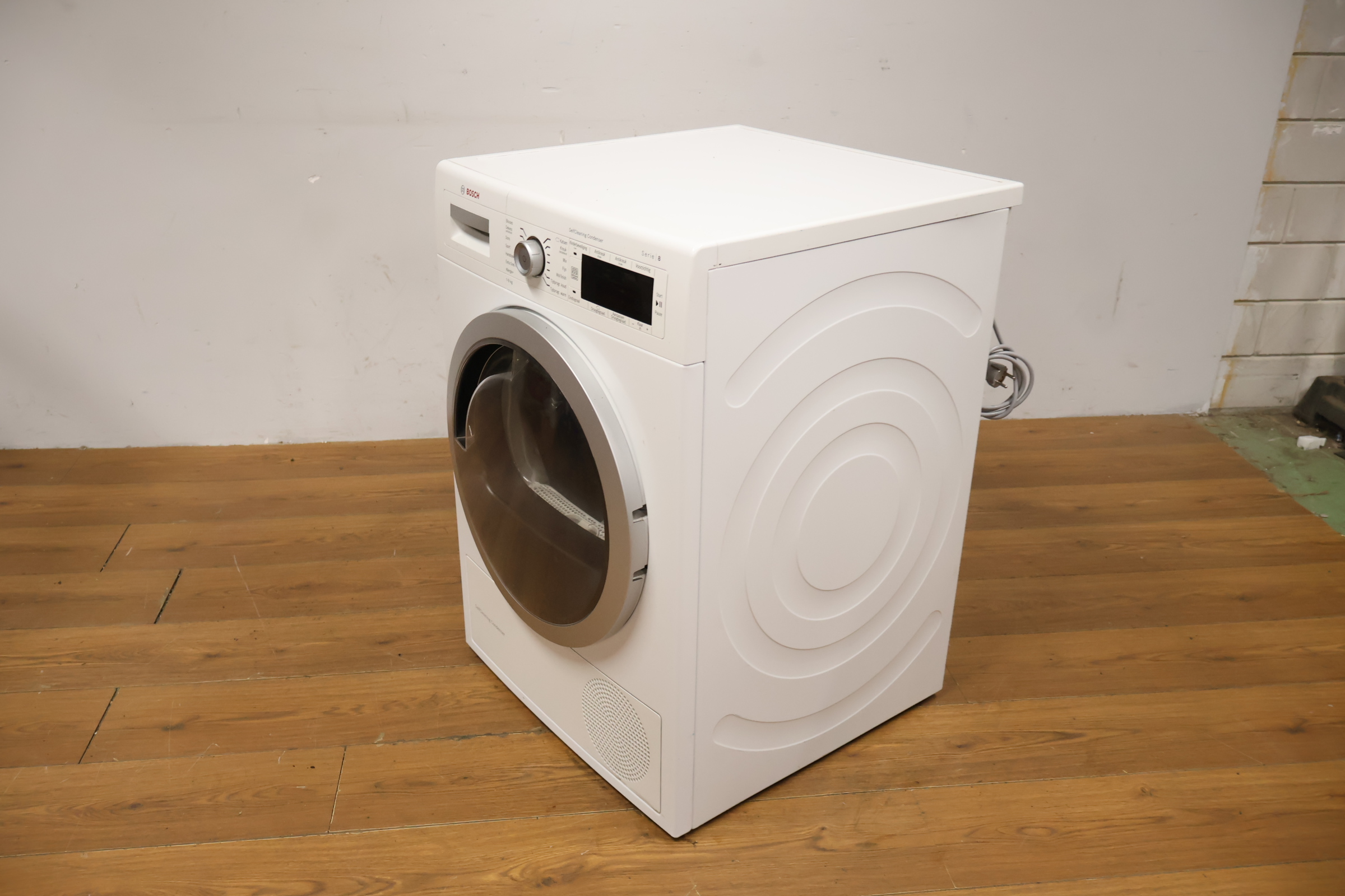 Bosch warmtepompdroger Serie 8 - Selfcleaning Condenser, 9 KG – foto 12 – kavel bij GSD Auctions, Zoeterwoude