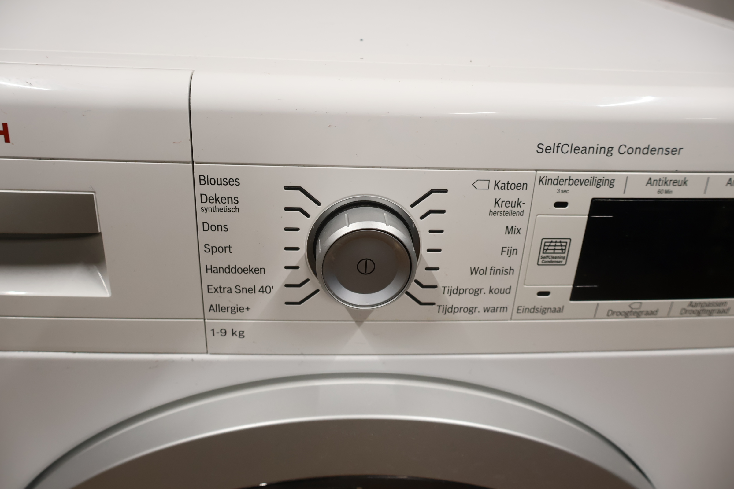 Bosch warmtepompdroger Serie 8 - Selfcleaning Condenser, 9 KG – foto 19 – kavel bij GSD Auctions, Zoeterwoude
