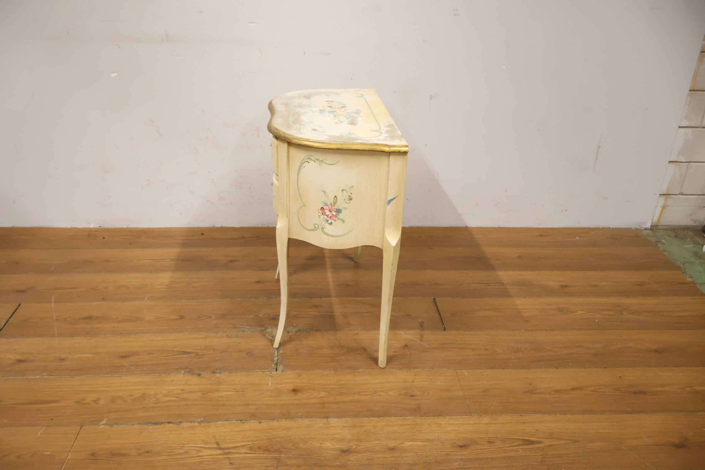 Antieke Venetian Barok Ladekast – foto 6 – kavel bij GSD Auctions, Zoeterwoude