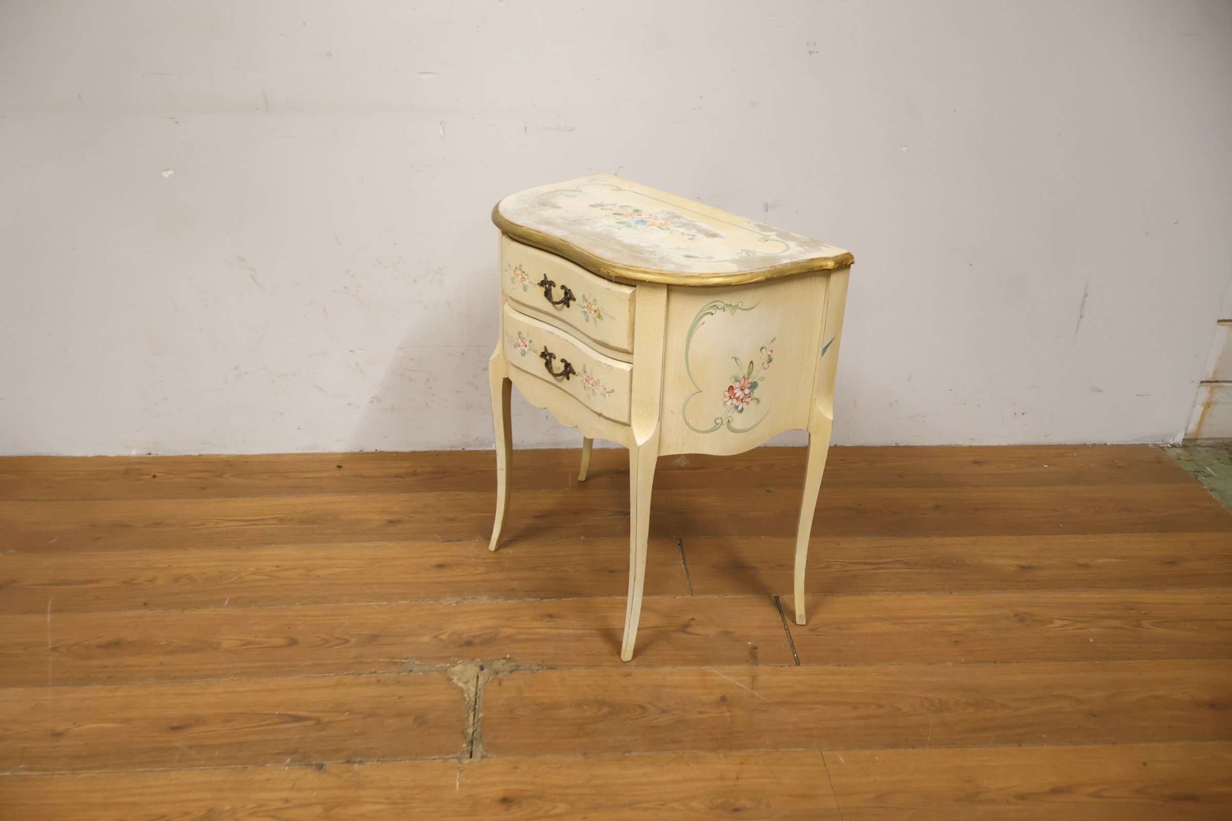Antieke Venetian Barok Ladekast – foto 9 – kavel bij GSD Auctions, Zoeterwoude