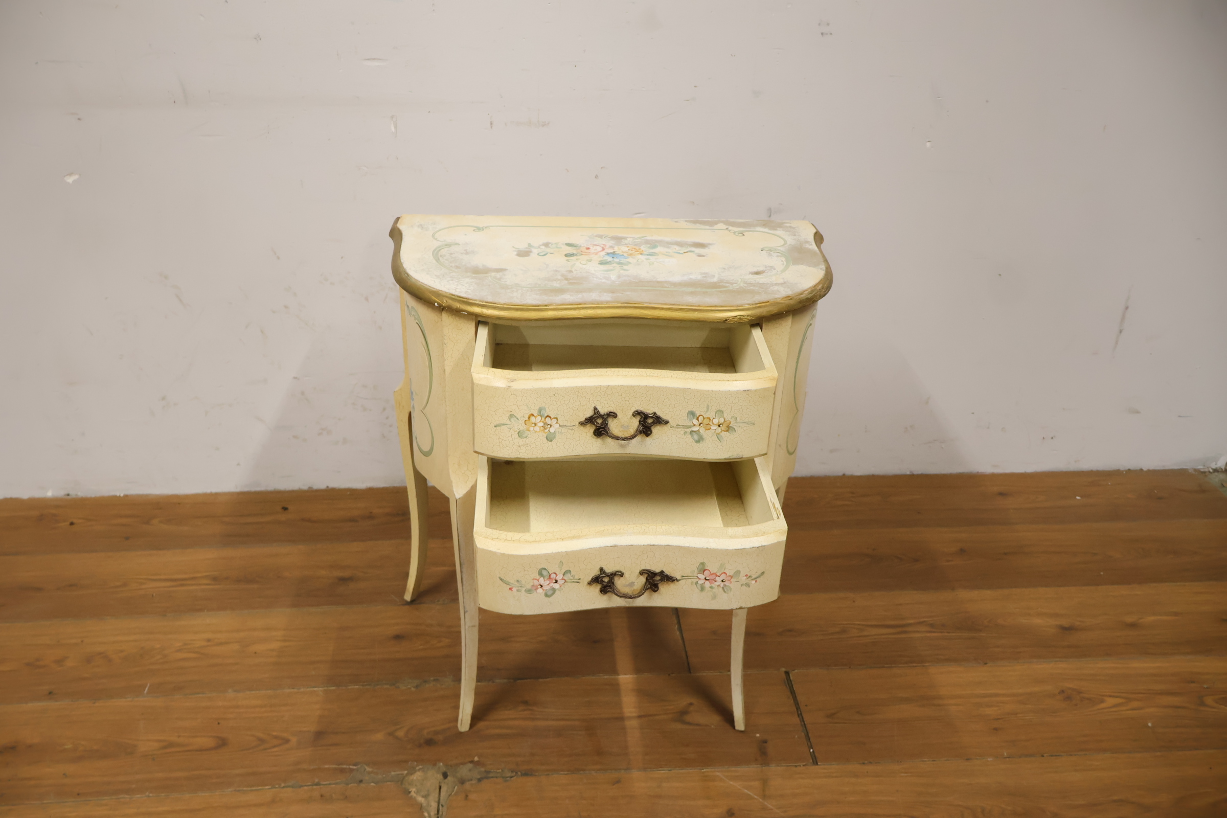 Antieke Venetian Barok Ladekast – foto 10 – kavel bij GSD Auctions, Zoeterwoude