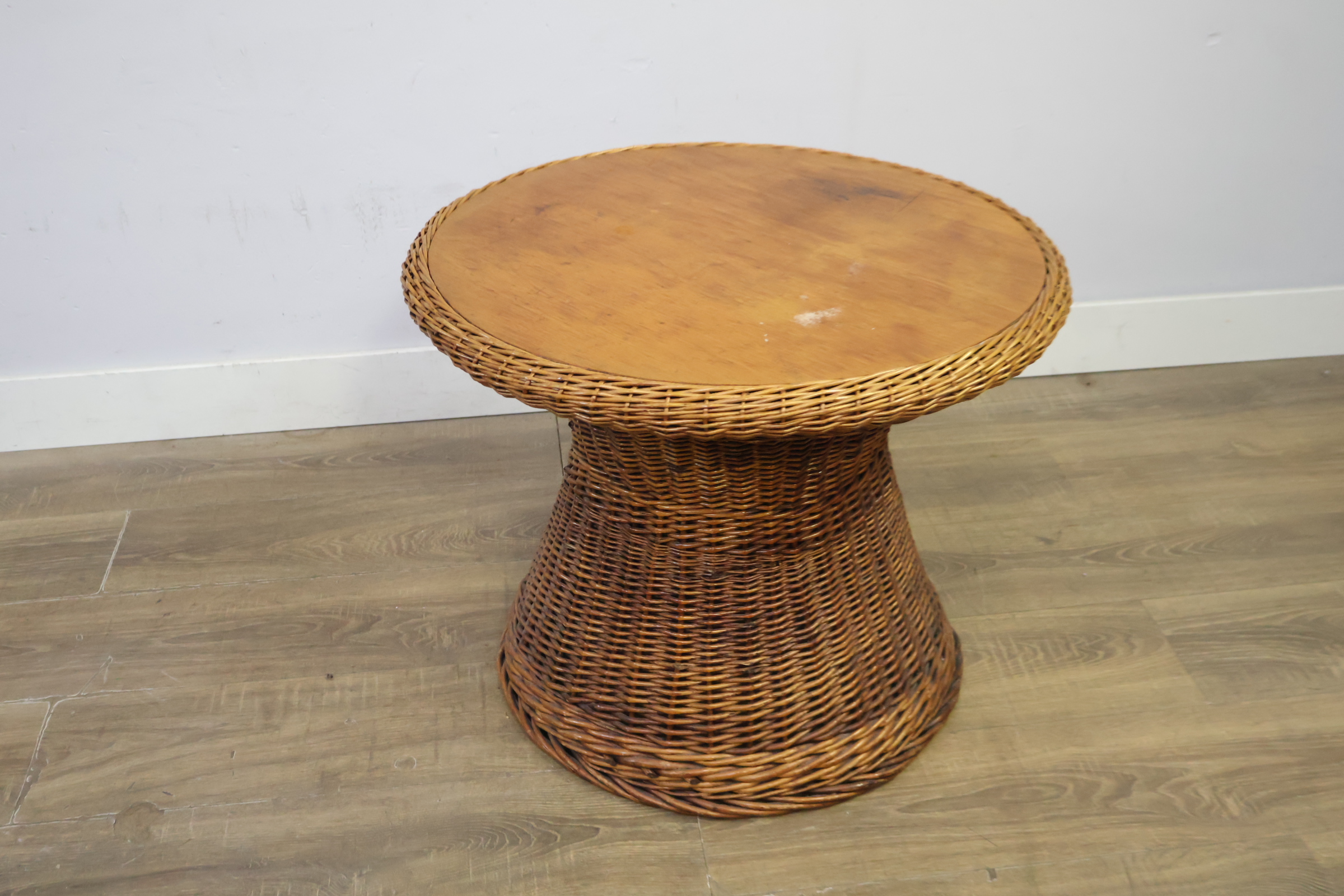 Ronde Rotan Tafel – foto 4 – kavel bij GSD Auctions, Zoeterwoude