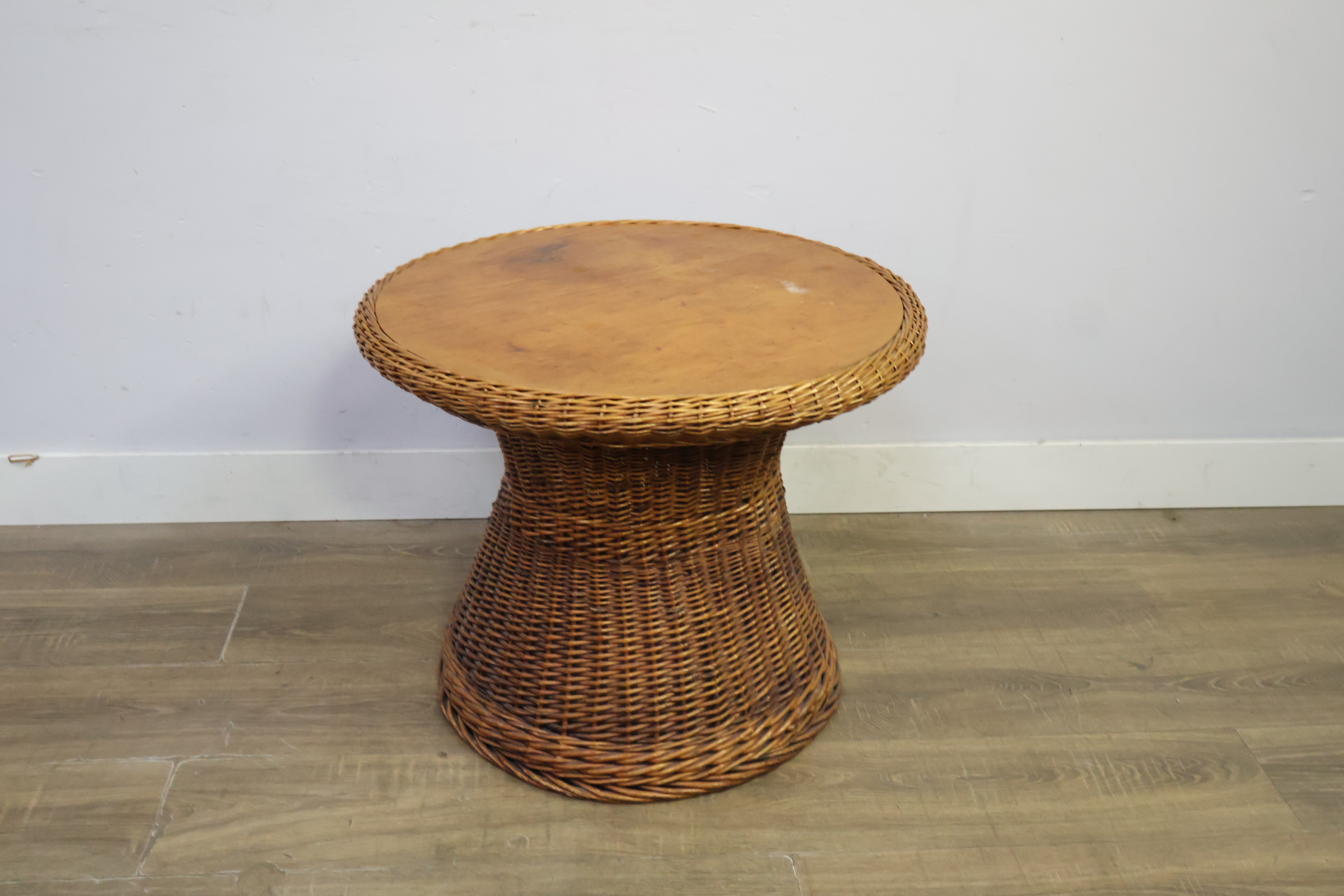 Ronde Rotan Tafel – foto 5 – kavel bij GSD Auctions, Zoeterwoude