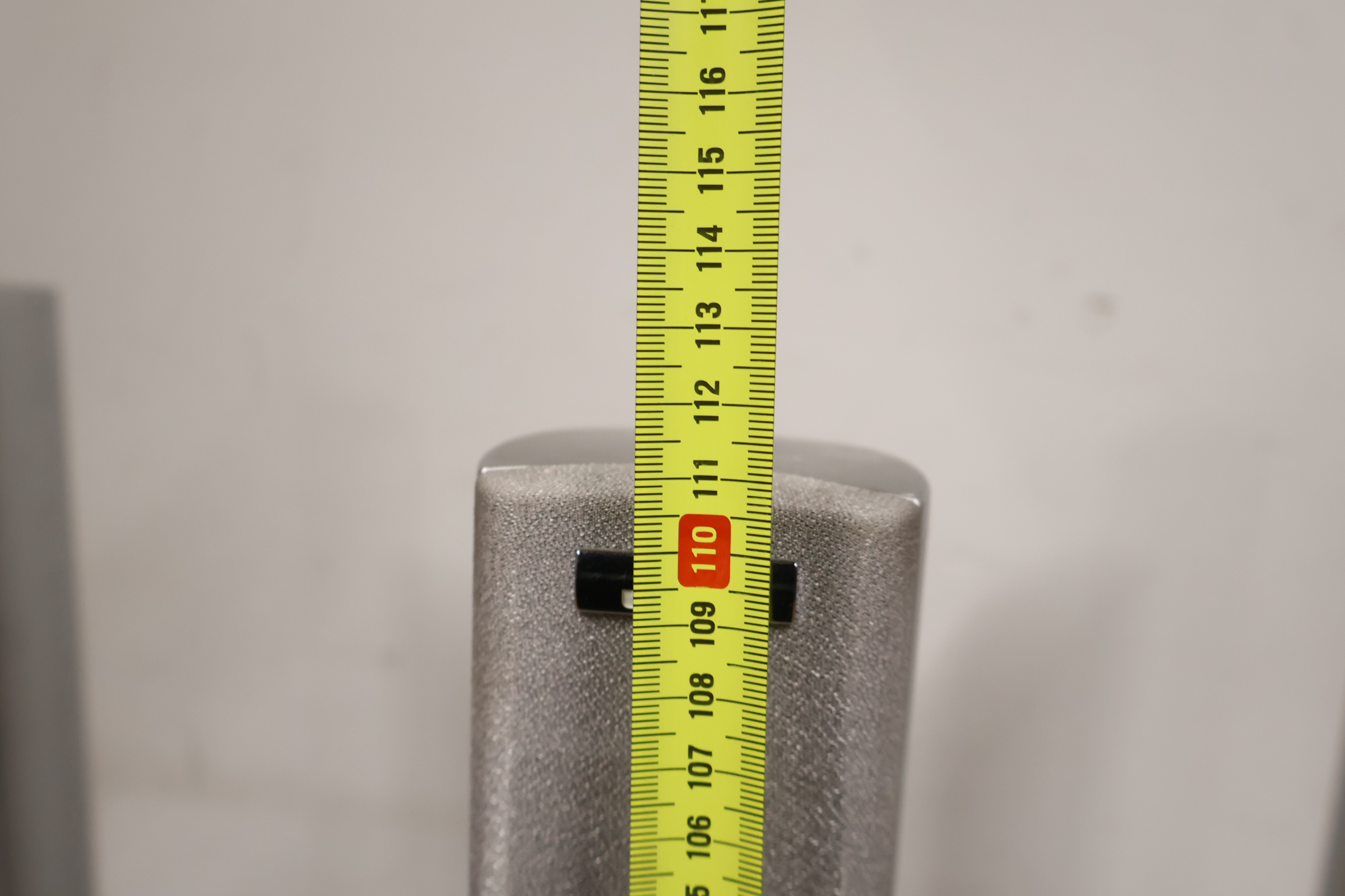Set van 4 JVC luidsprekerzuilen - Speakers – foto 13 – kavel bij GSD Auctions, Zoeterwoude