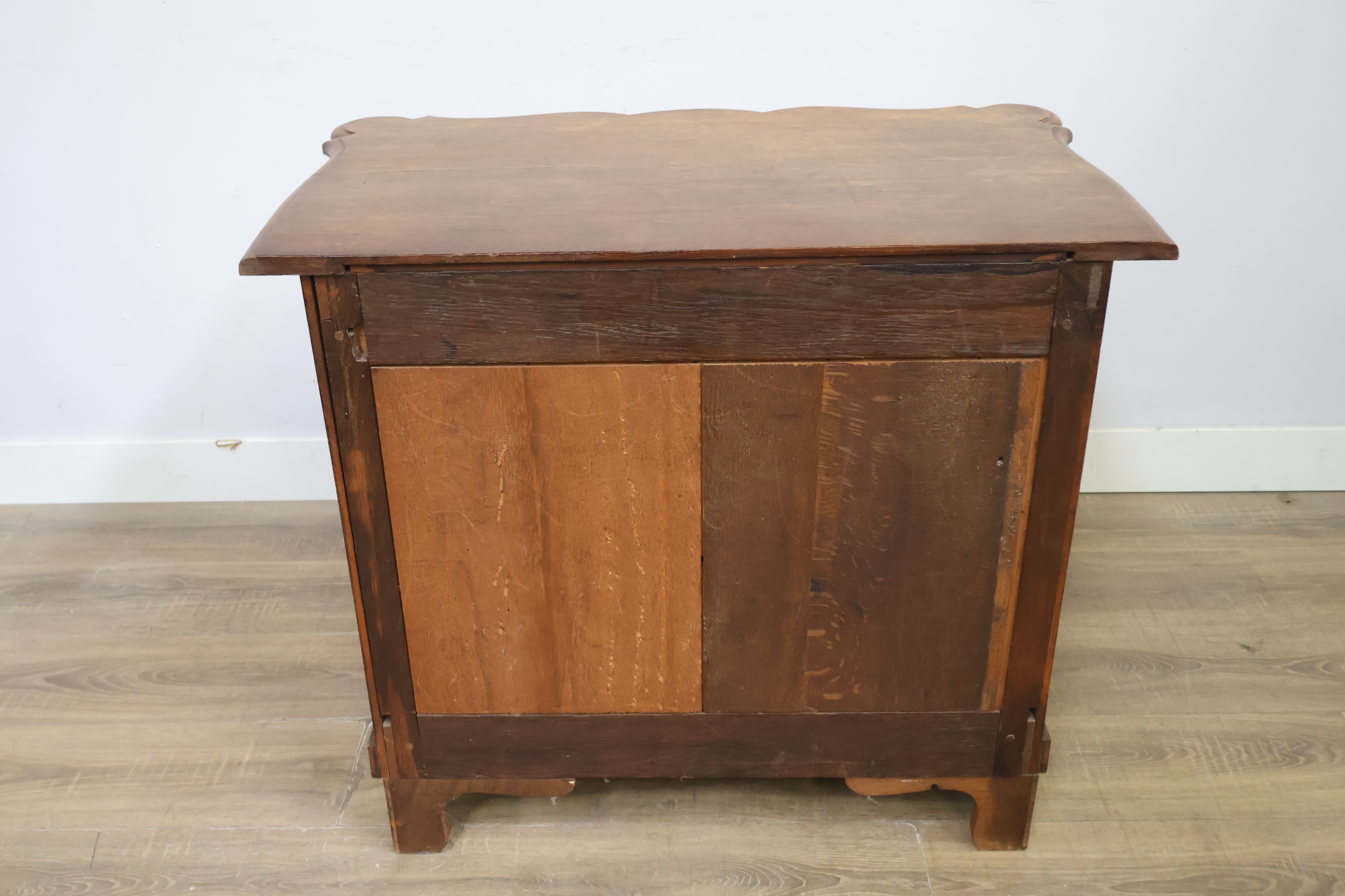 Antiek houten Buikkast, Ladekast – foto 6 – kavel bij GSD Auctions, Zoeterwoude