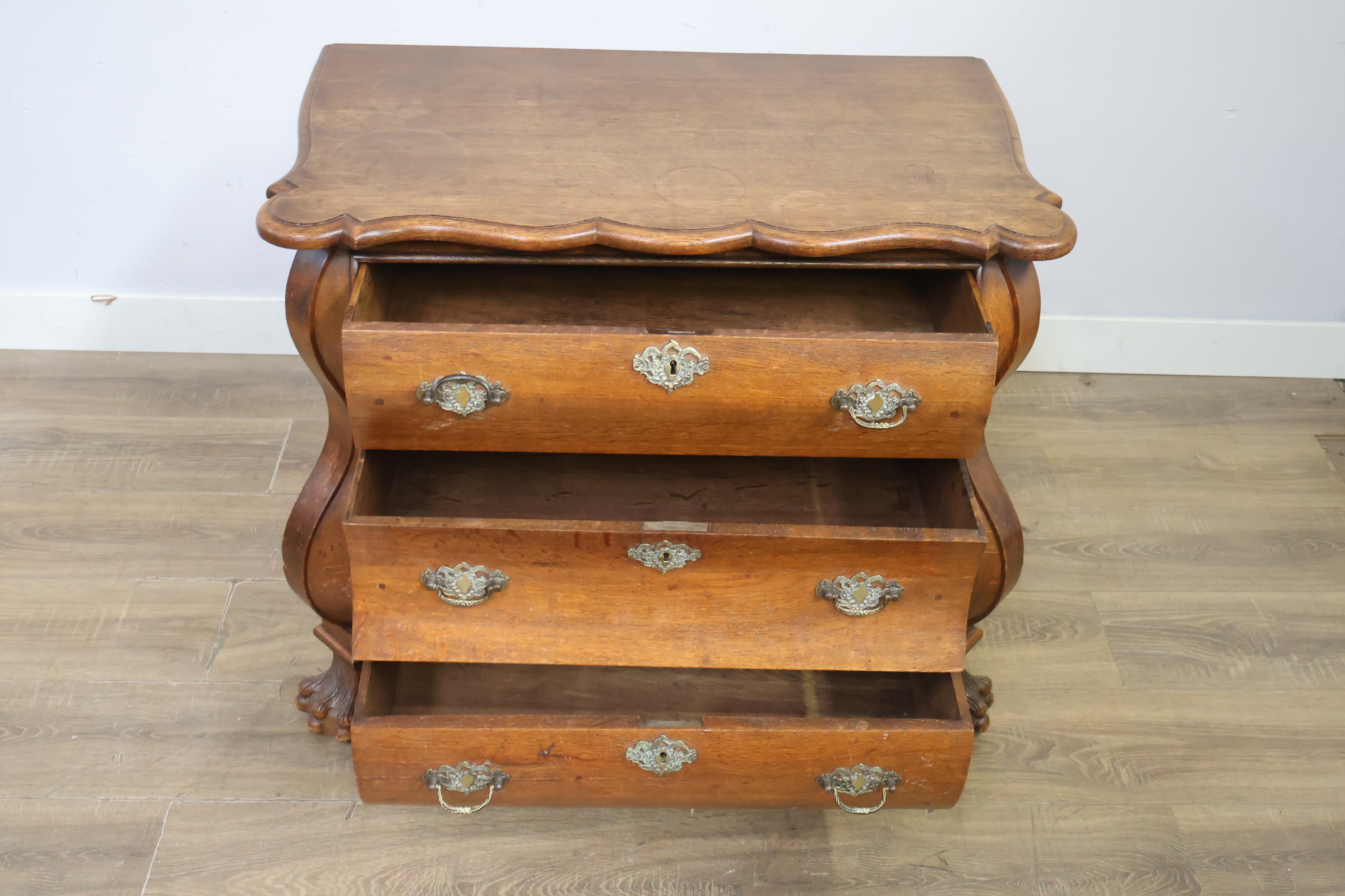 Antiek houten Buikkast, Ladekast – foto 12 – kavel bij GSD Auctions, Zoeterwoude