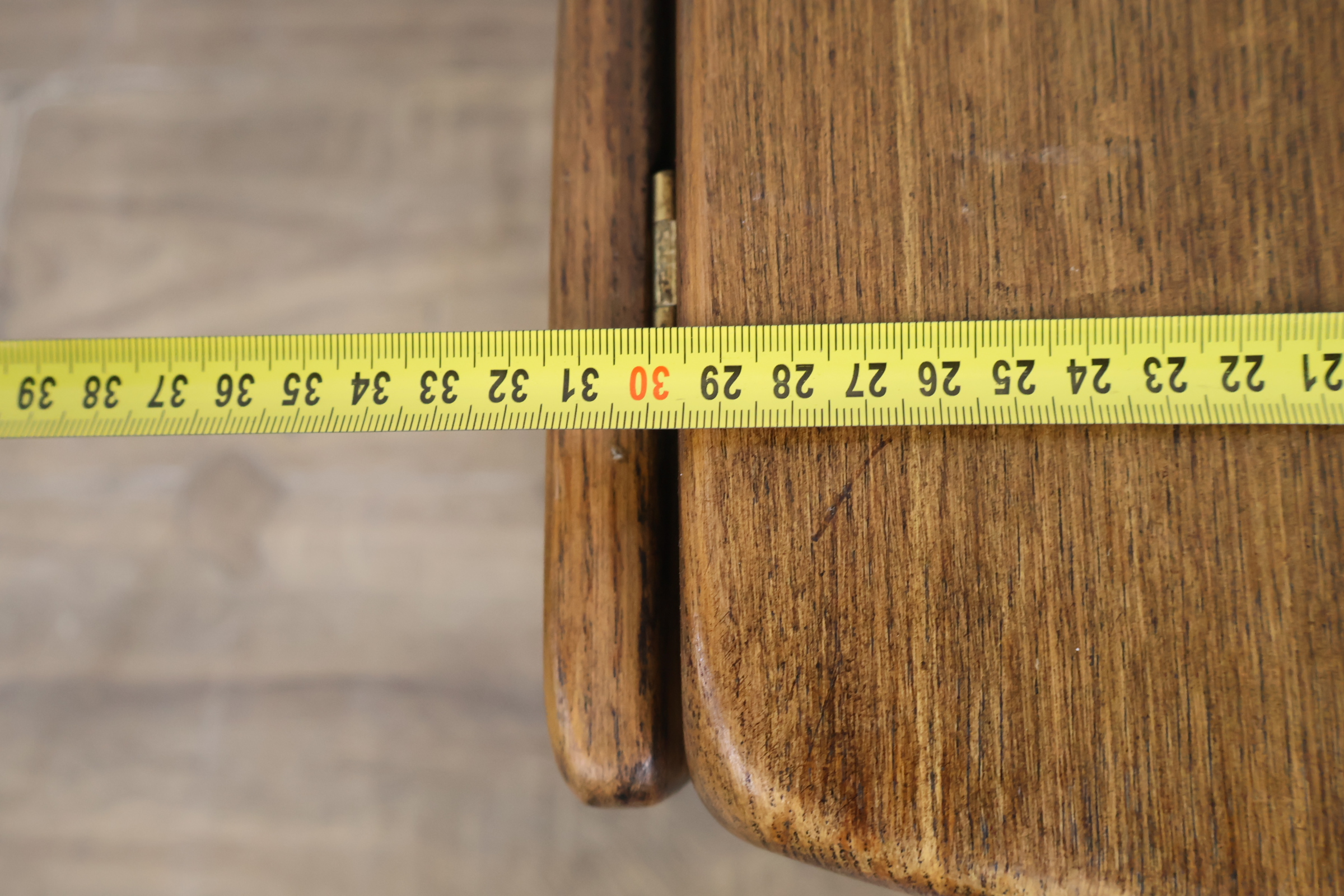 Houten bijzettafel met klapblad - Hangoor tafel – foto 14 – kavel bij GSD Auctions, Zoeterwoude