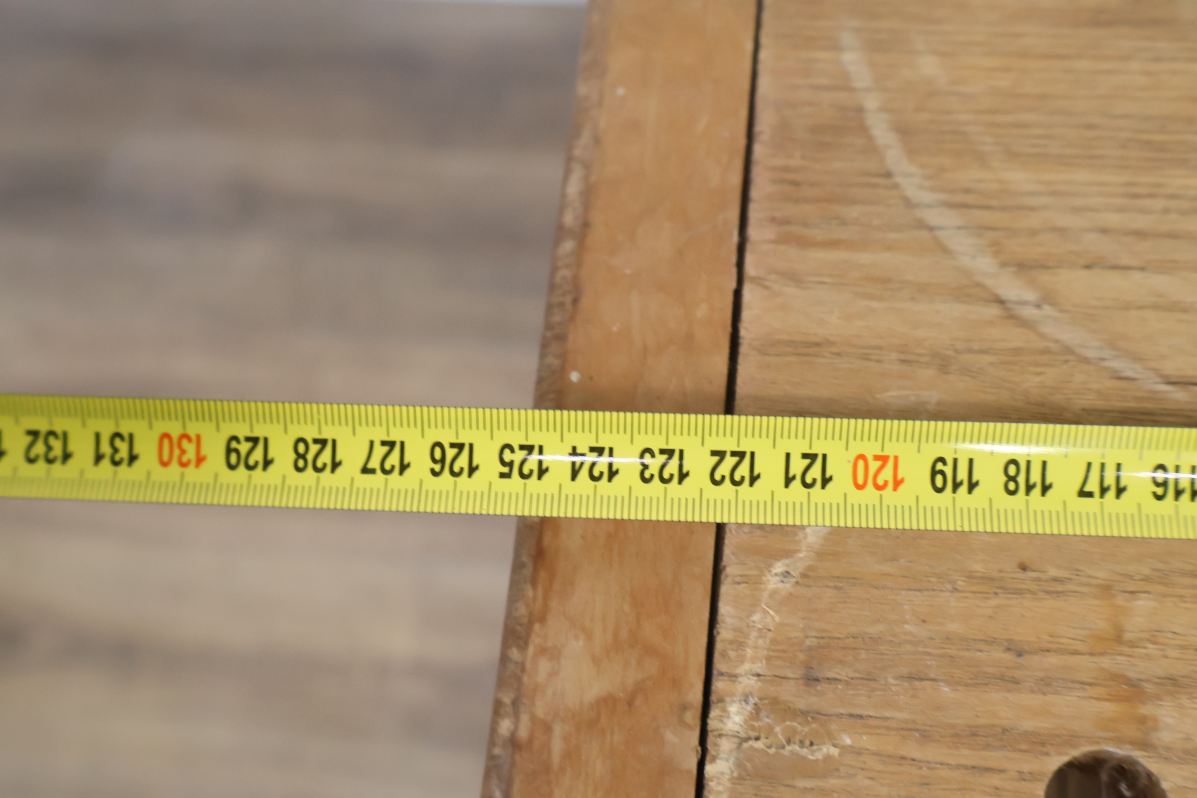 Houten werkbank met bankschroef – foto 14 – kavel bij GSD Auctions, Zoeterwoude