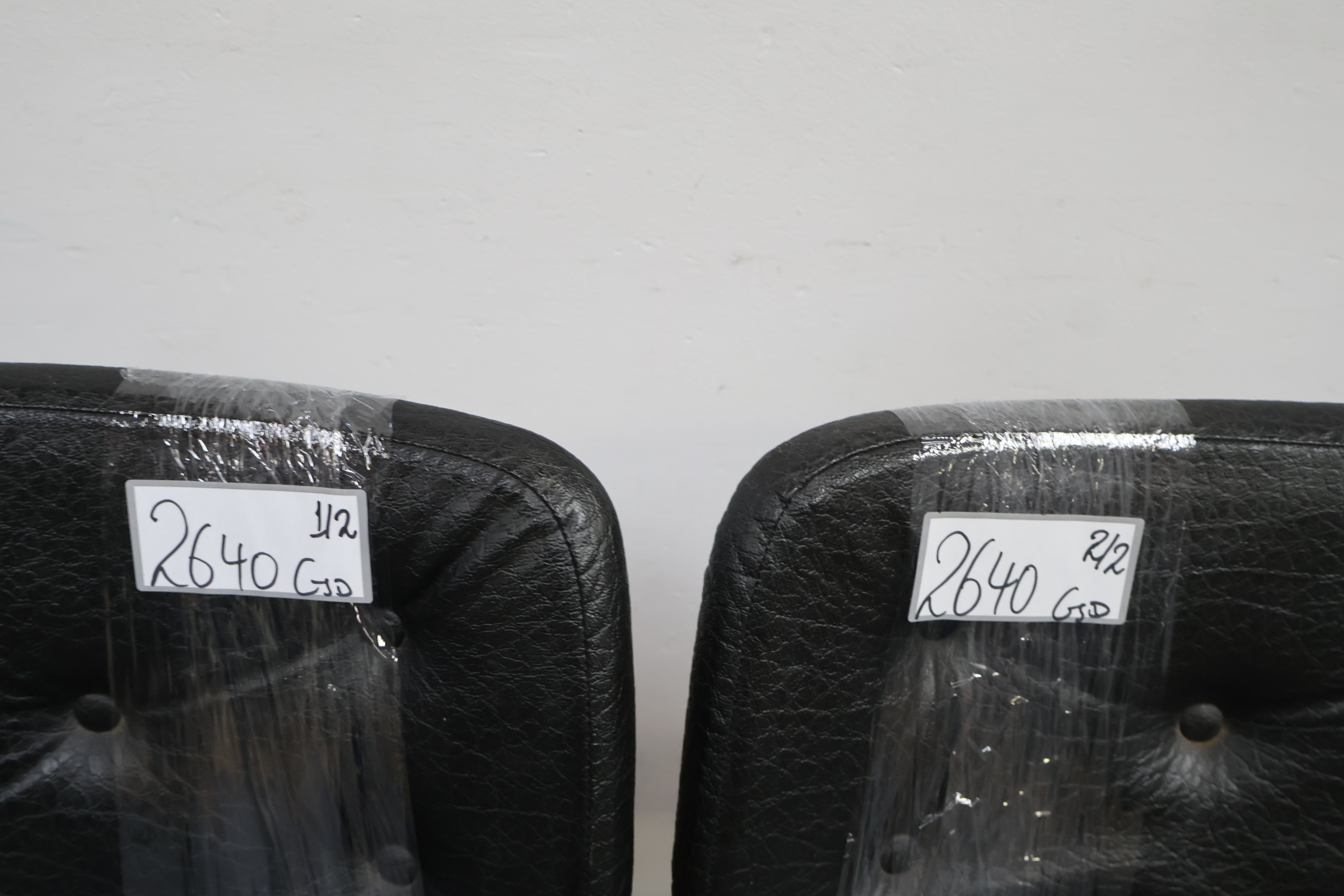 Set van 2 Vintage Stoelen - Jaren '60 – foto 18 – kavel bij GSD Auctions, Zoeterwoude