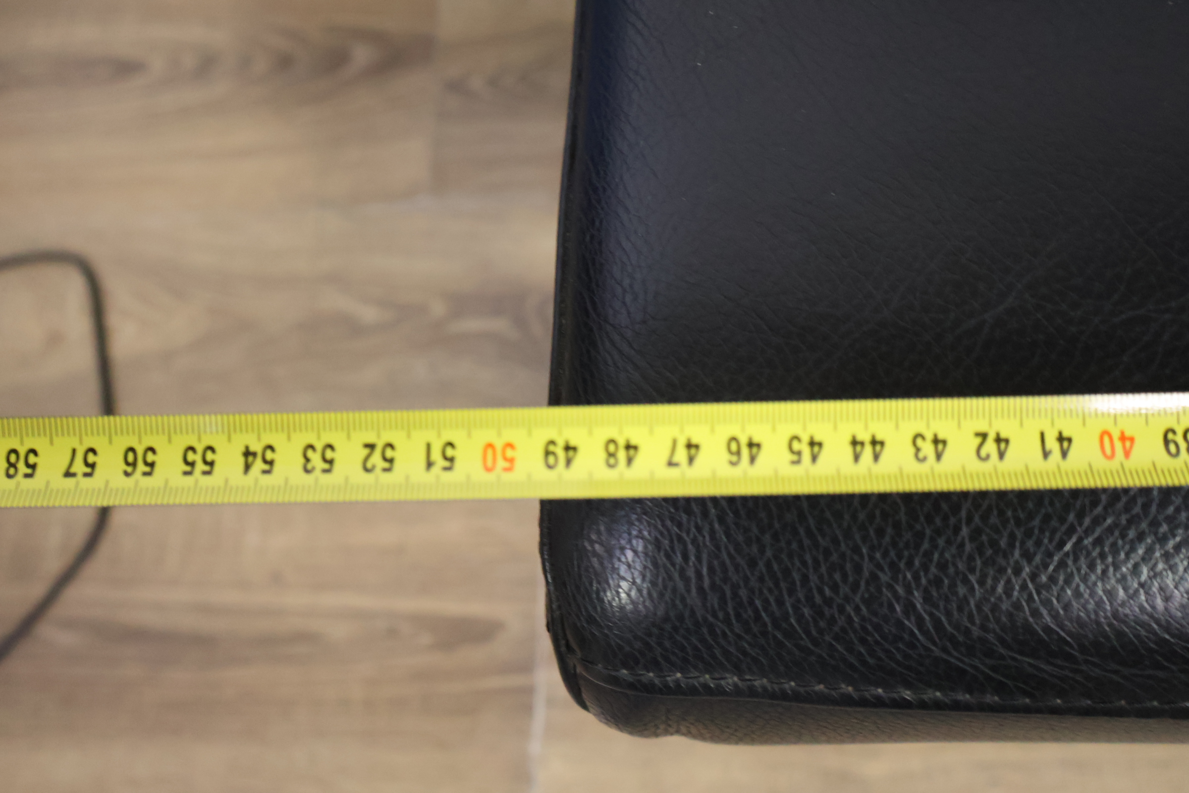 Set van 6 zwarte eetkamerstoelen – foto 14 – kavel bij GSD Auctions, Zoeterwoude