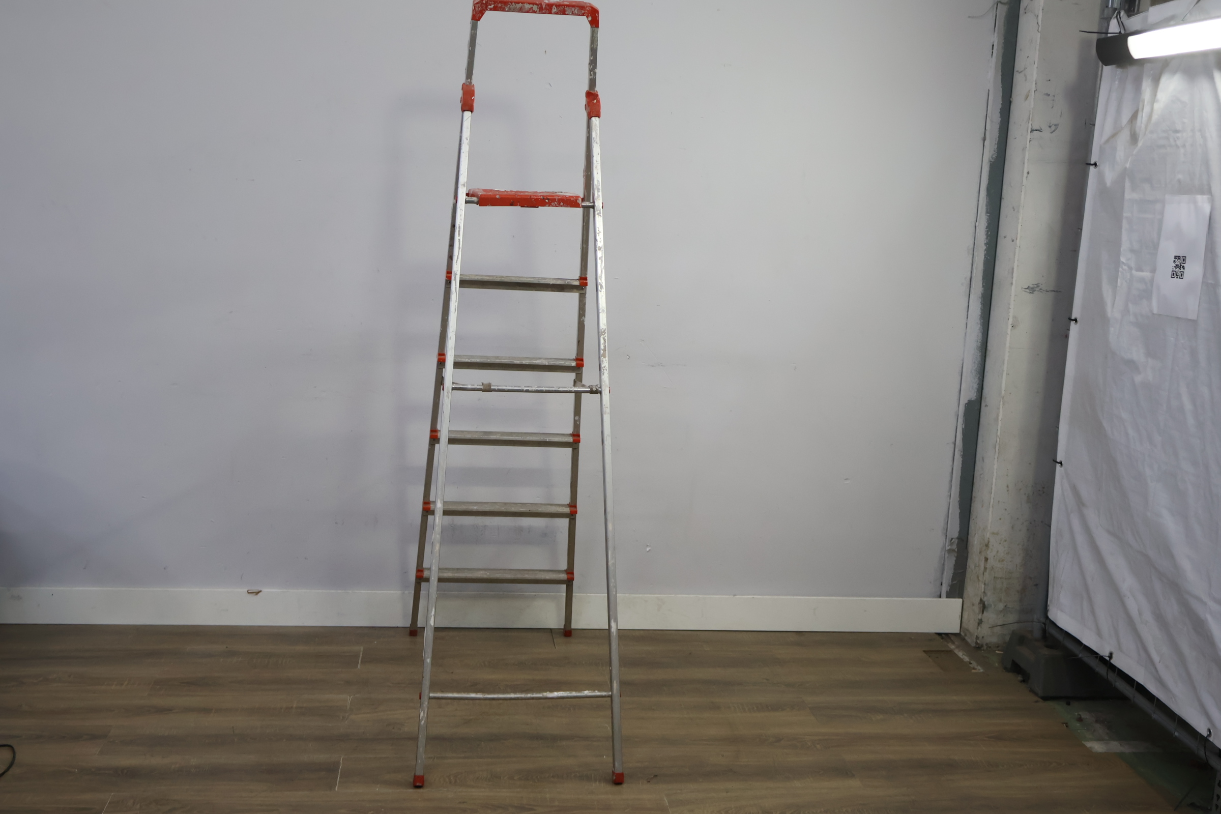 Aluminium 6-treeds trap – foto 6 – kavel bij GSD Auctions, Zoeterwoude