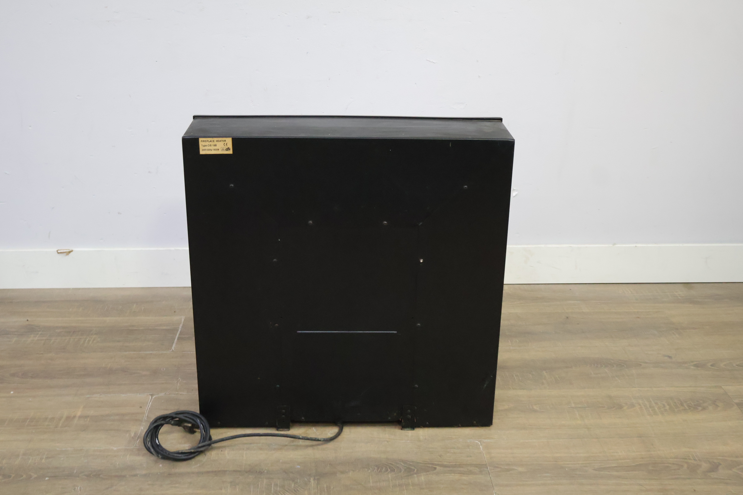 Elektrische sfeerhaard – foto 6 – kavel bij GSD Auctions, Zoeterwoude