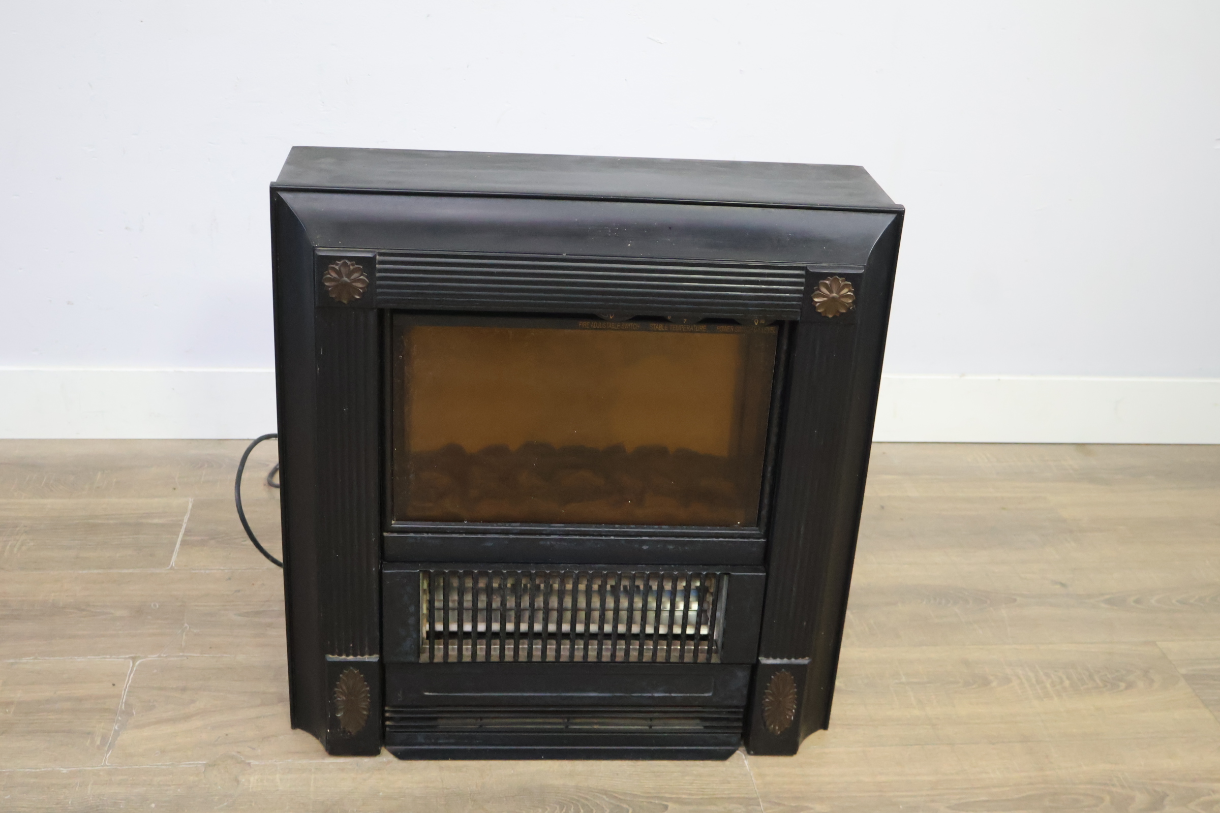 Elektrische sfeerhaard – foto 14 – kavel bij GSD Auctions, Zoeterwoude
