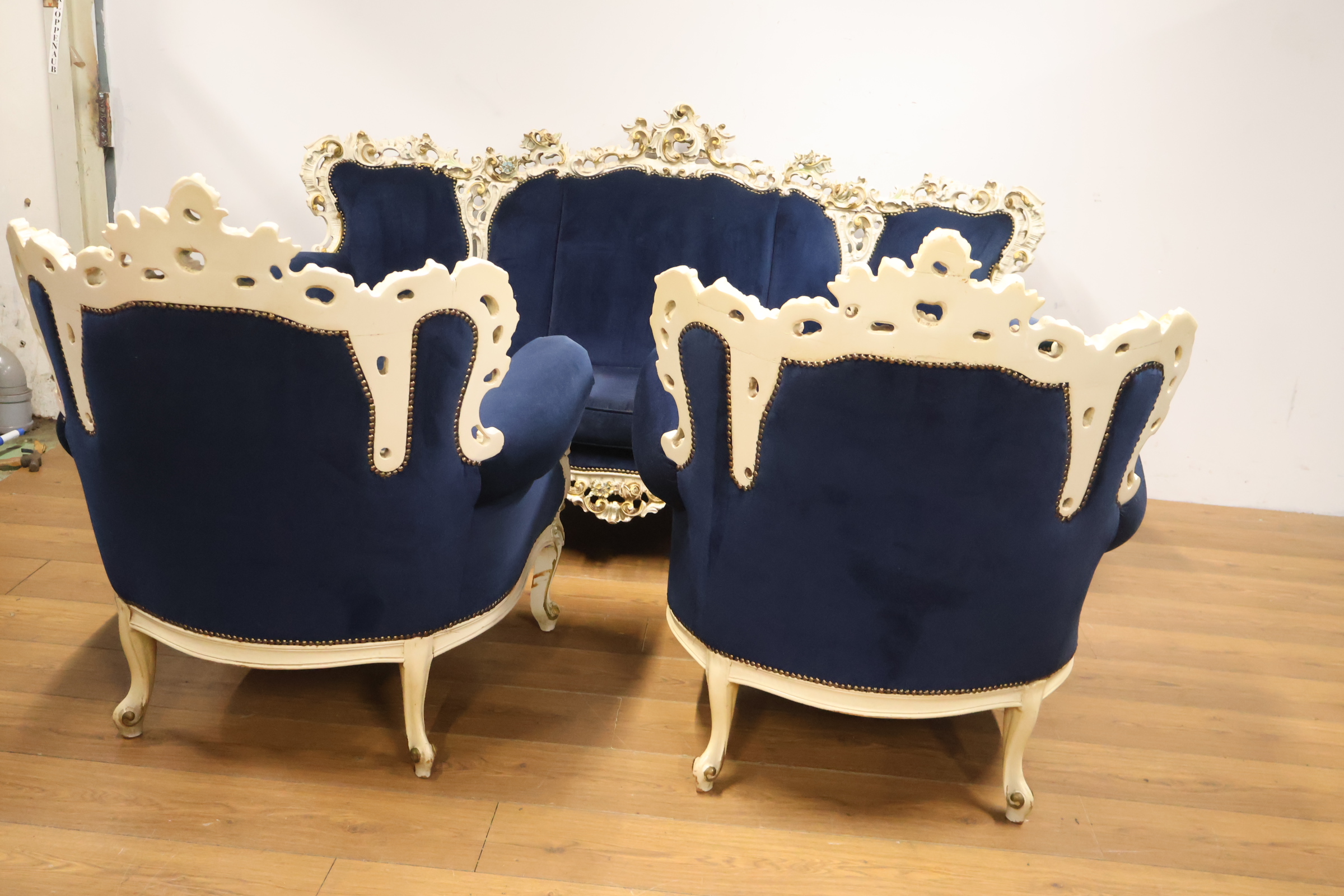 Antieke Roccoco zitmeubel set - fluwele Bekleding – foto 9 – kavel bij GSD Auctions, Zoeterwoude