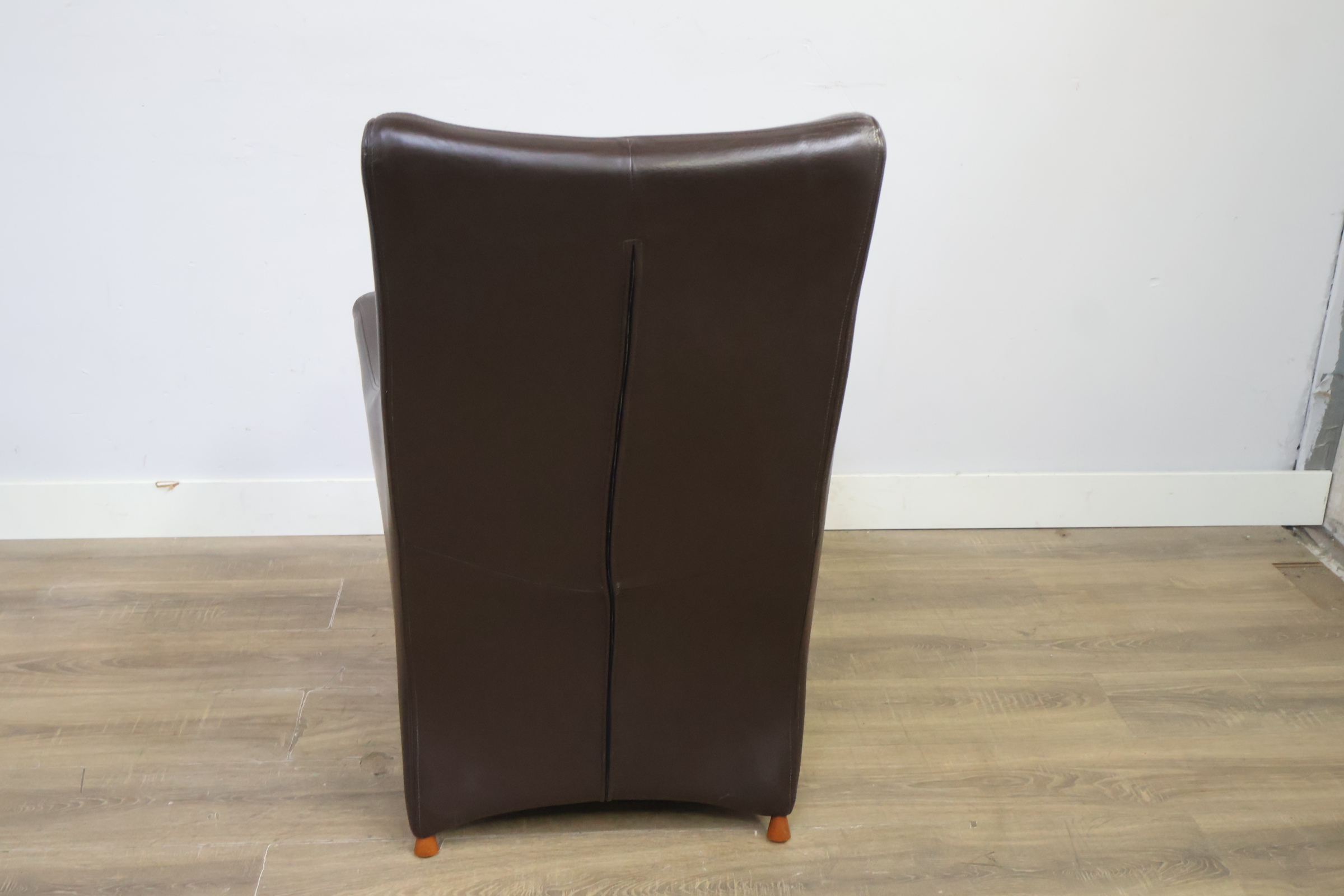 Heerlijke Lederen fauteuil – foto 5 – kavel bij GSD Auctions, Zoeterwoude