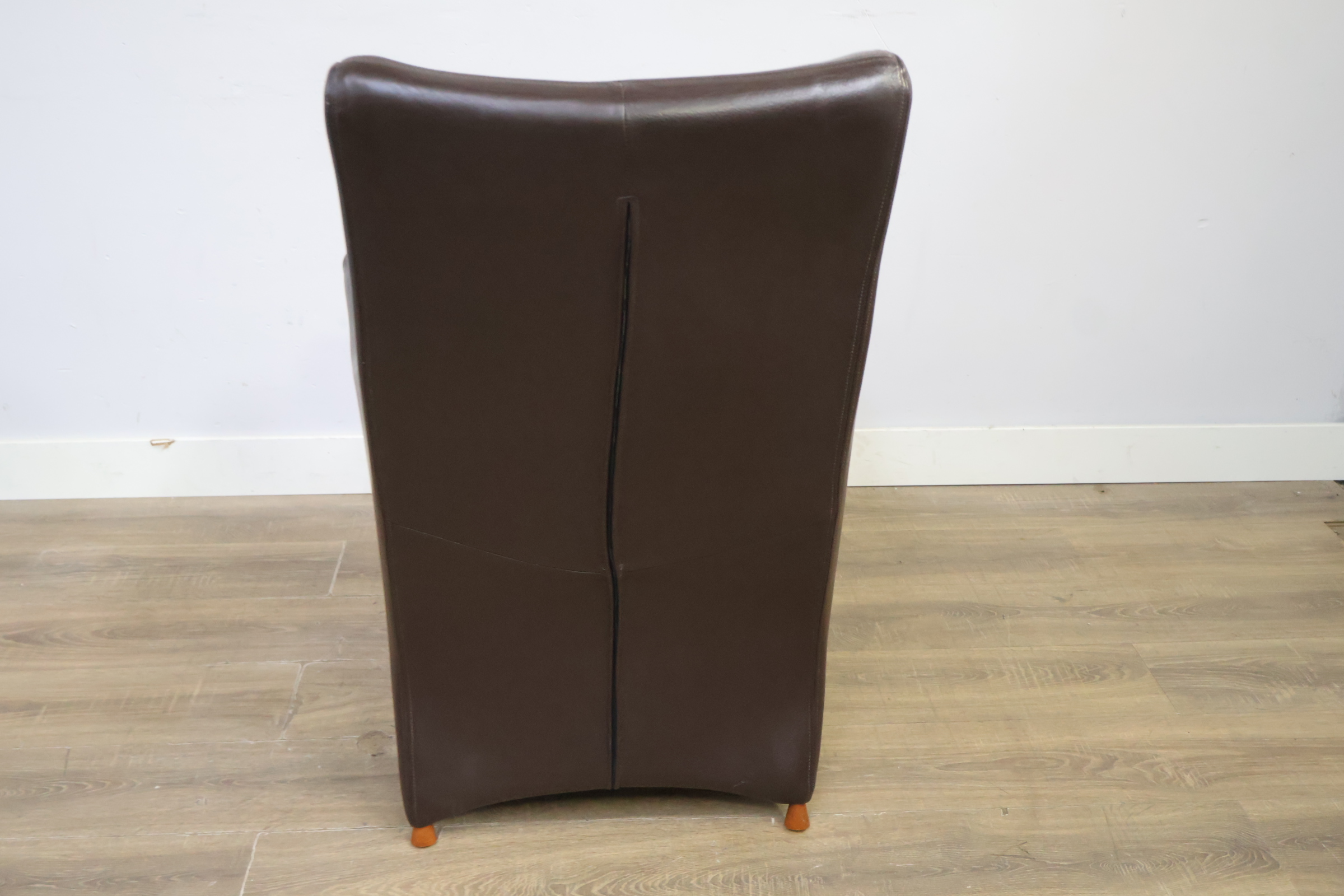 Heerlijke Lederen fauteuil – foto 6 – kavel bij GSD Auctions, Zoeterwoude