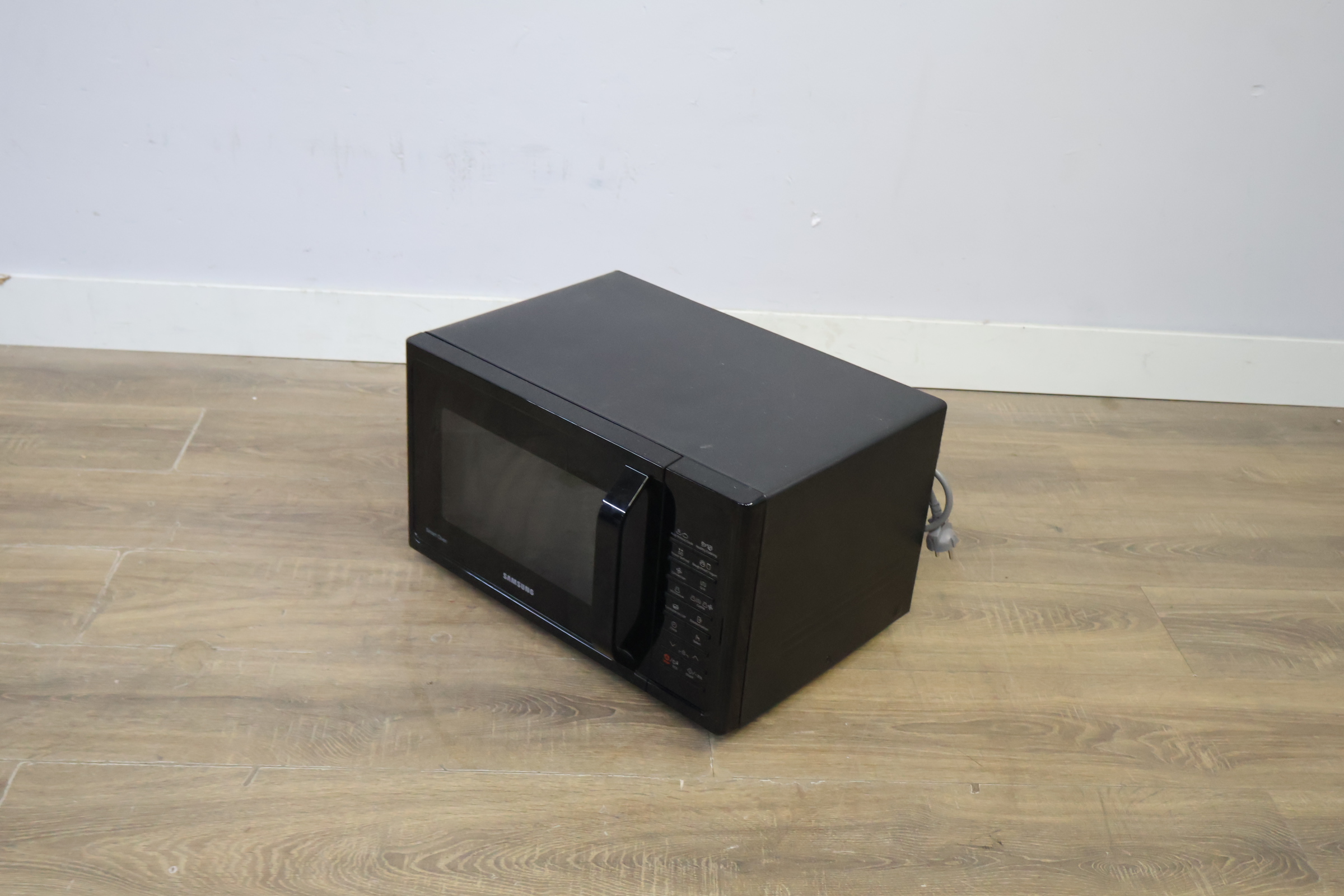 Samsung Smart Oven – foto 10 – kavel bij GSD Auctions, Zoeterwoude