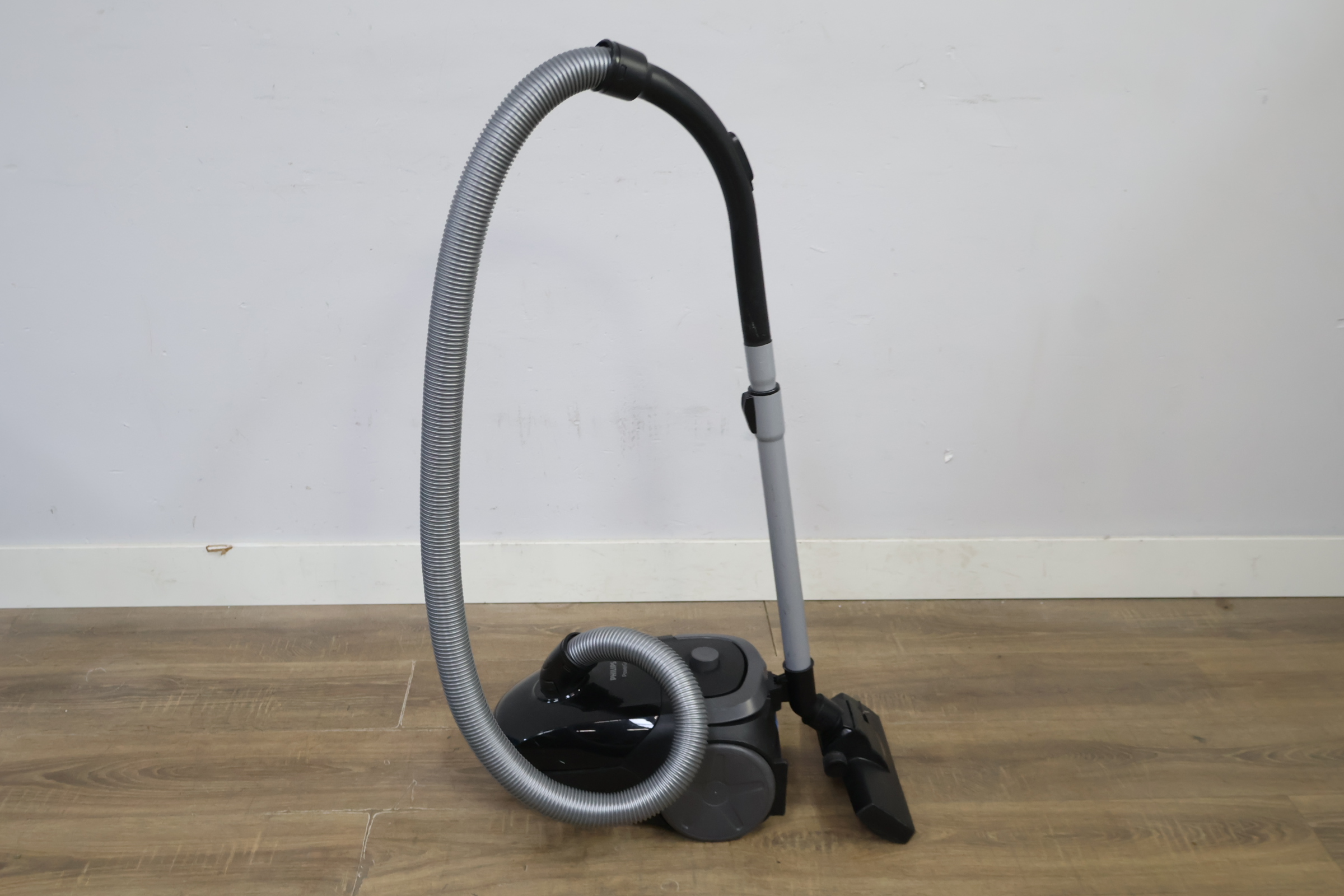 Philips Stofzuiger – foto 8 – kavel bij GSD Auctions, Zoeterwoude