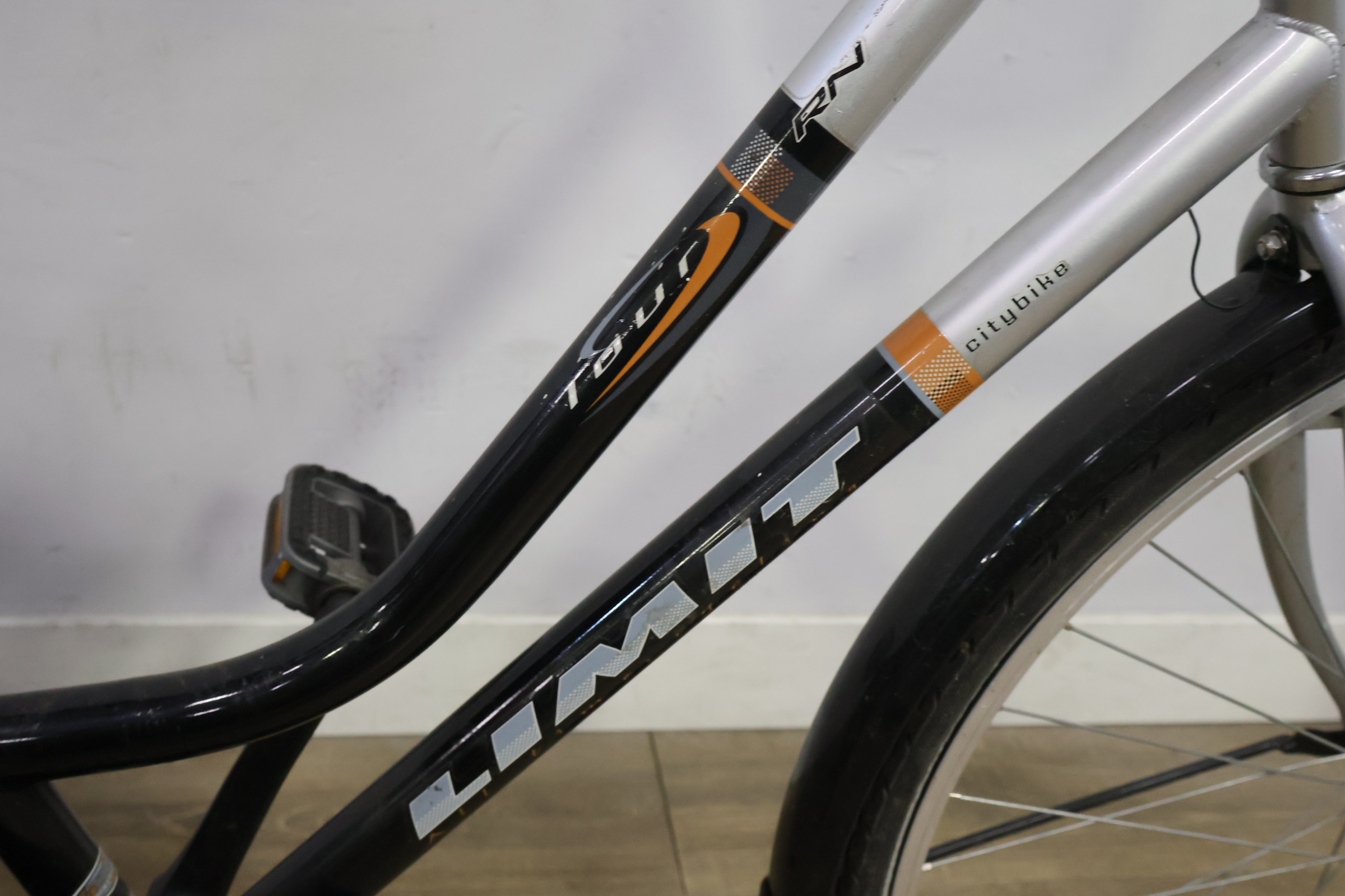 Limit Fiets City Bike – foto 7 – kavel bij GSD Auctions, Zoeterwoude