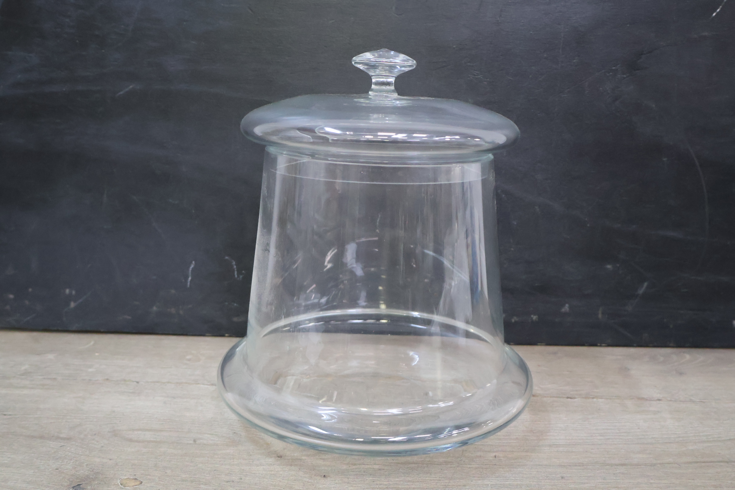 Glazen kaasstolp met 4 theeglazen – foto 14 – kavel bij GSD Auctions, Zoeterwoude