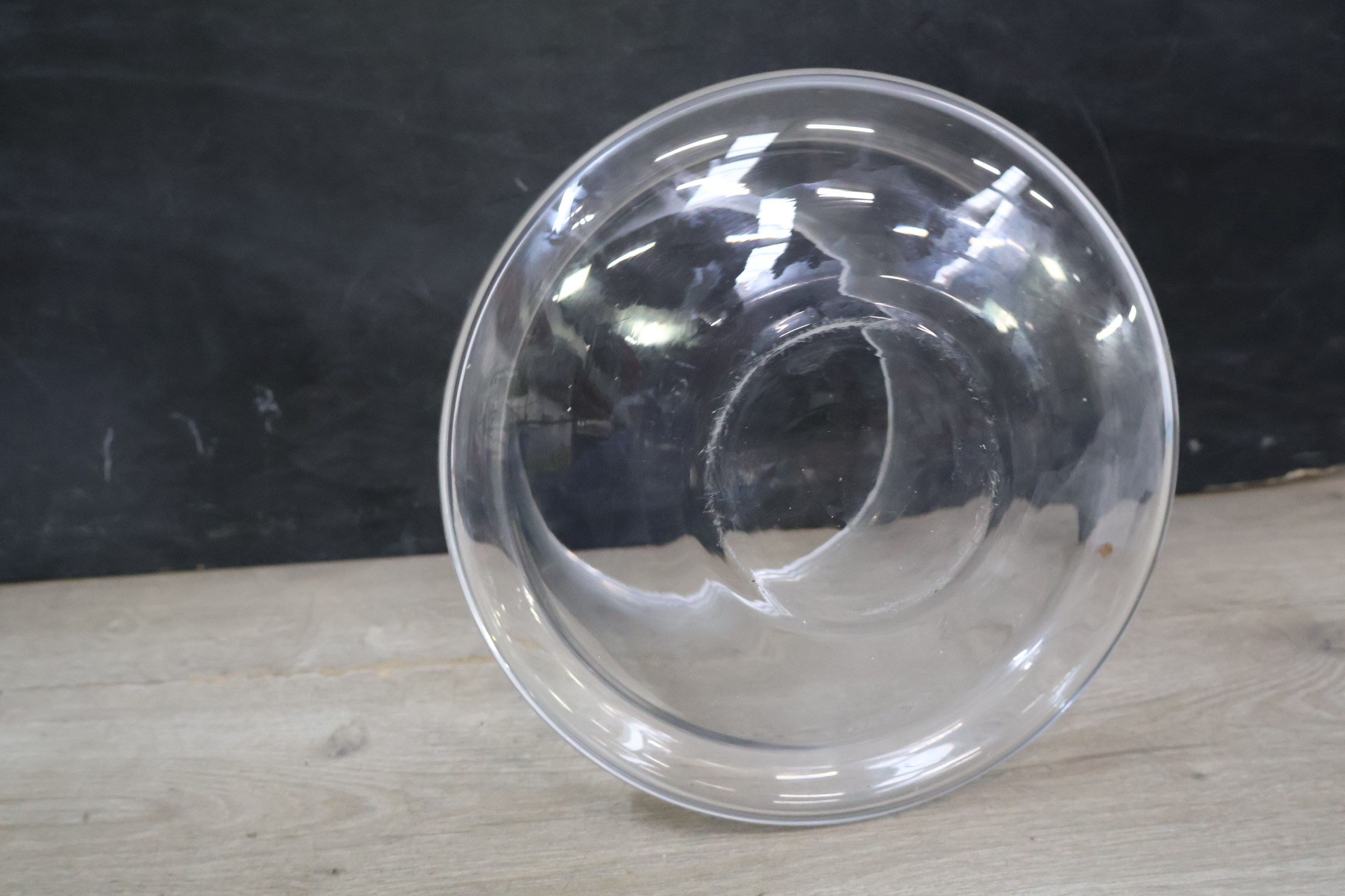 Glazen kaasstolp met 4 theeglazen – foto 17 – kavel bij GSD Auctions, Zoeterwoude