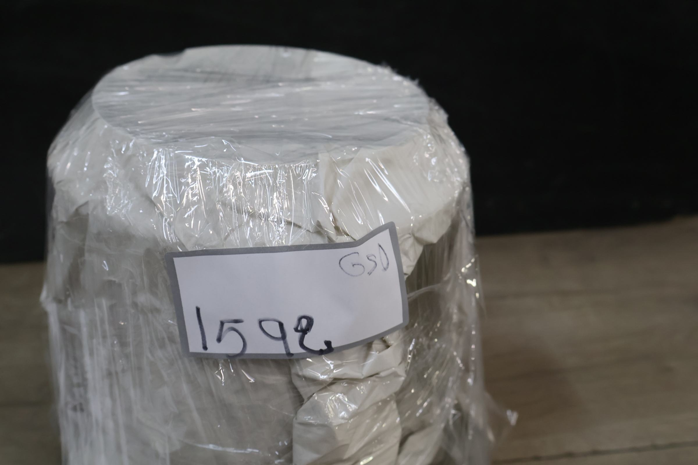 Glazen kaasstolp met 4 theeglazen – foto 21 – kavel bij GSD Auctions, Zoeterwoude