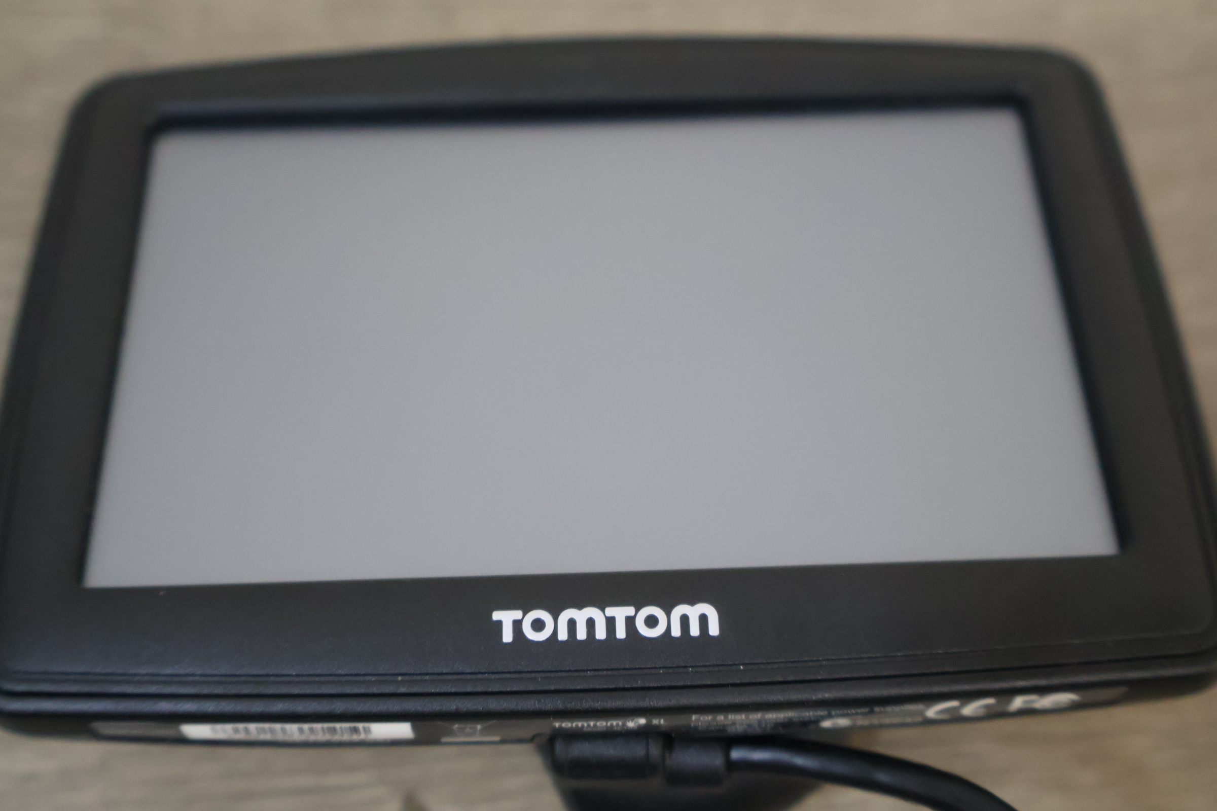 TomTom XL2 GPS Navigatiesysteem met hoes en handleiding – foto 10 – kavel bij GSD Auctions, Zoeterwoude