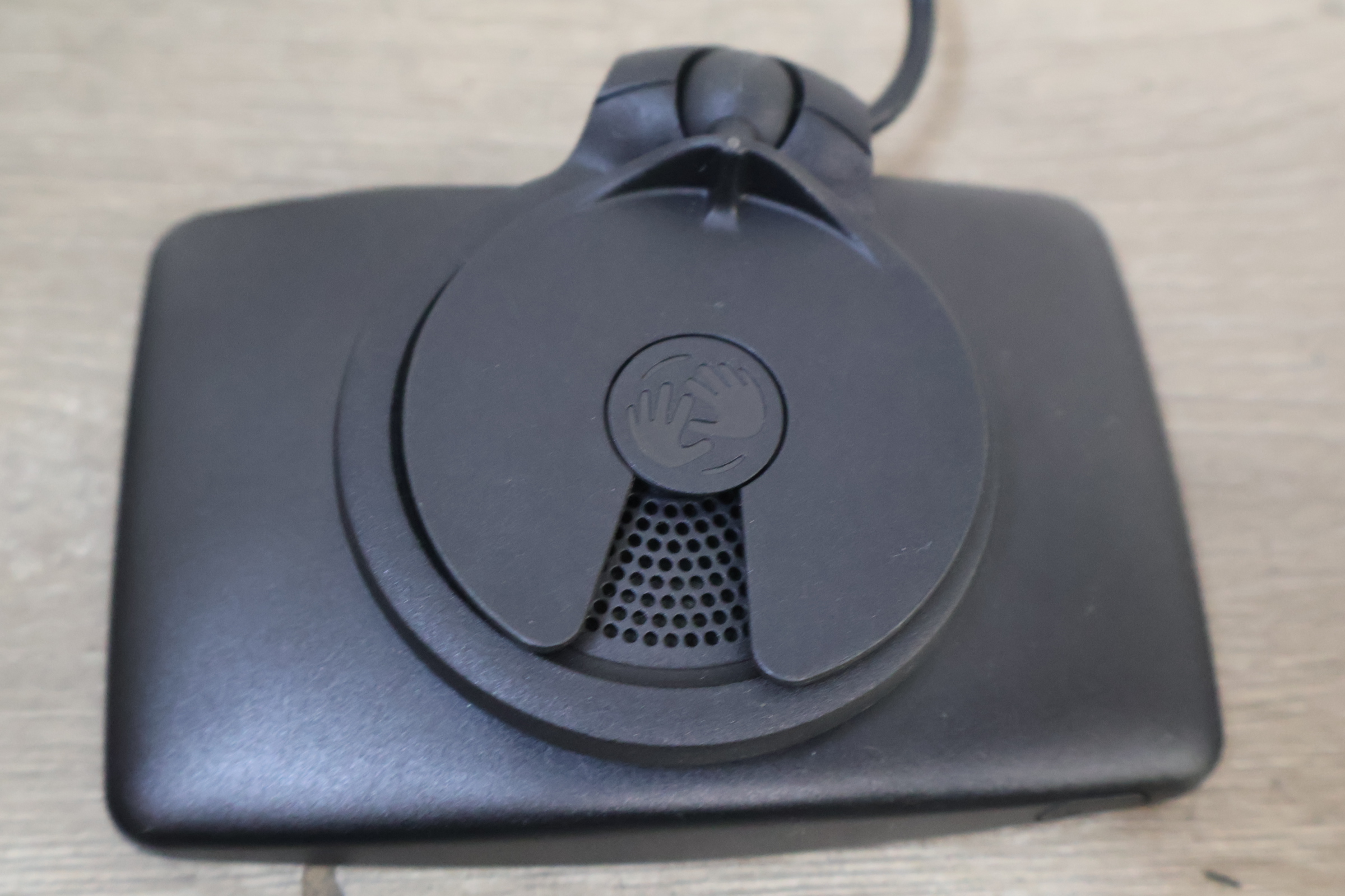 TomTom XL2 GPS Navigatiesysteem met hoes en handleiding – foto 11 – kavel bij GSD Auctions, Zoeterwoude