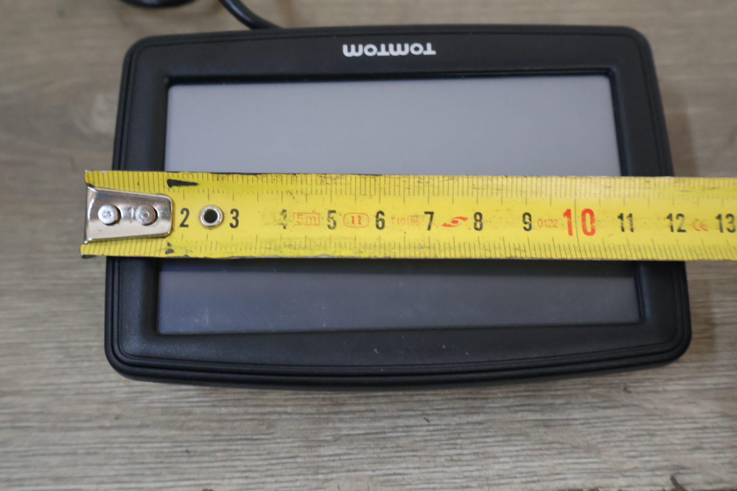 TomTom XL2 GPS Navigatiesysteem met hoes en handleiding – foto 12 – kavel bij GSD Auctions, Zoeterwoude