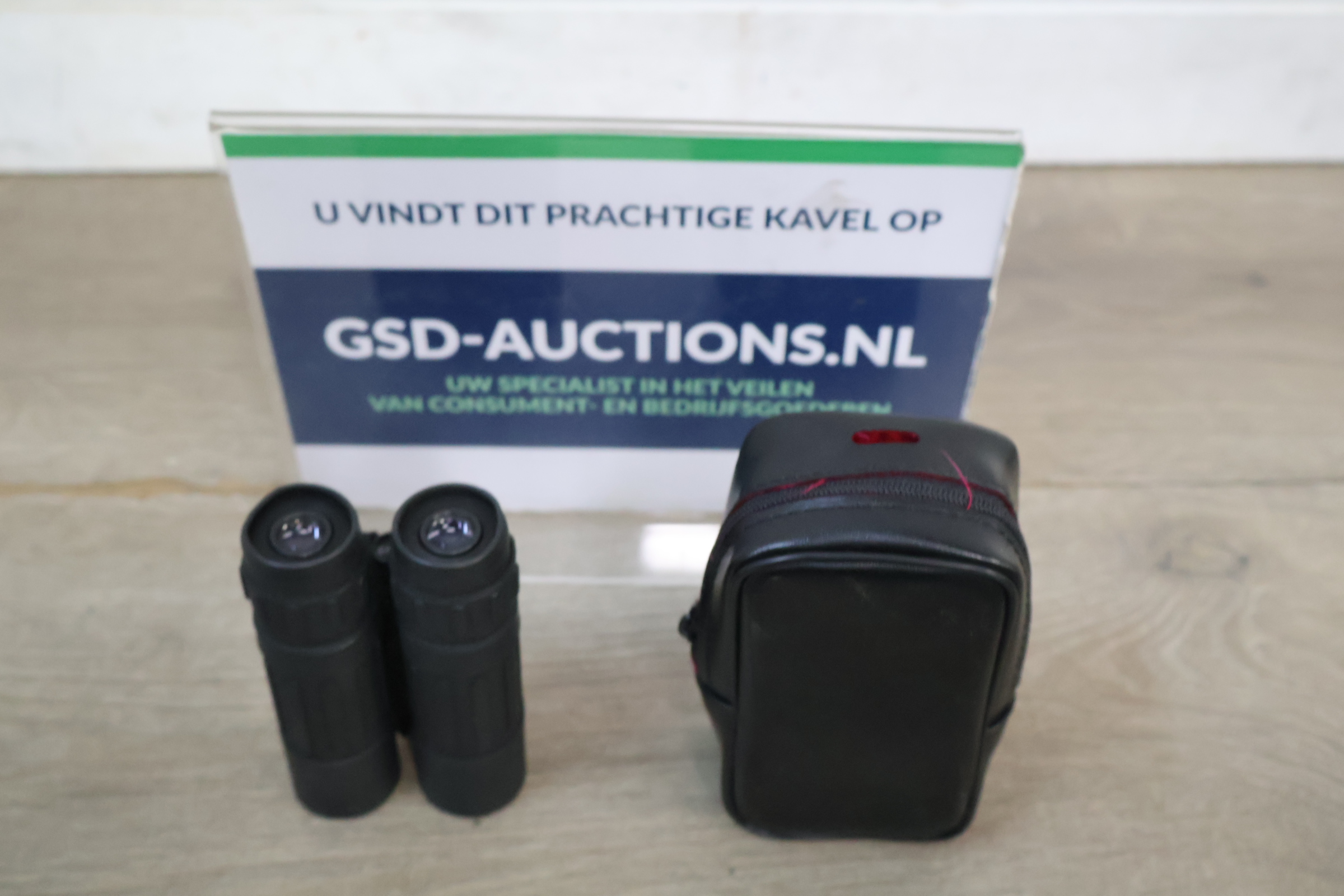 Vouwkijker met draagtas – foto 2 – kavel bij GSD Auctions, Zoeterwoude