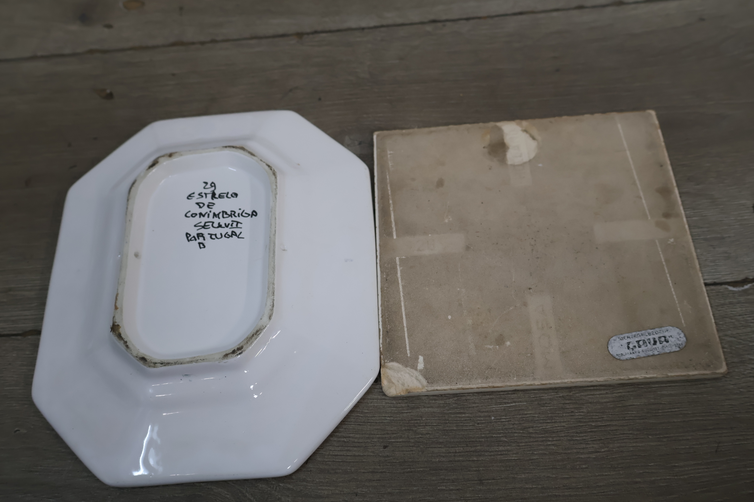 Porseleinen Tegels – foto 7 – kavel bij GSD Auctions, Zoeterwoude