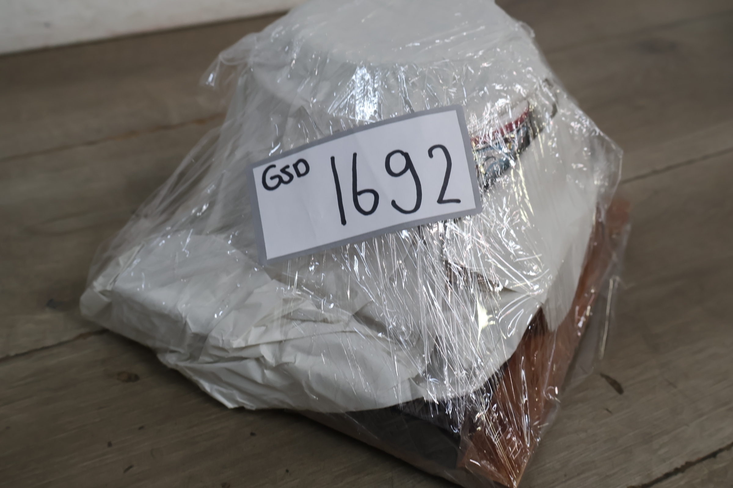 Porseleinen Tegels – foto 21 – kavel bij GSD Auctions, Zoeterwoude