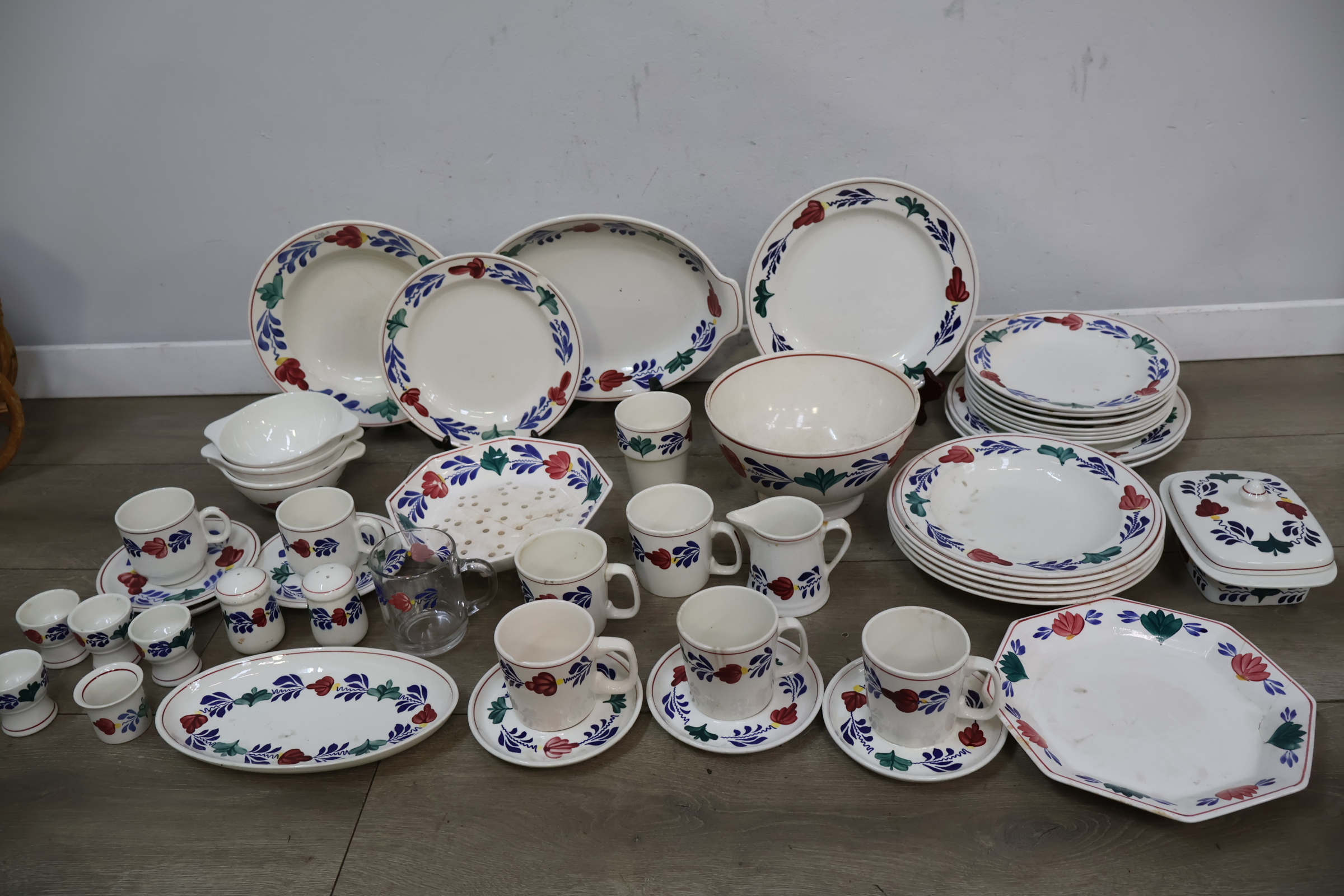 Groot Porseleinen Boerenbont Servies – foto 4 – kavel bij GSD Auctions, Zoeterwoude