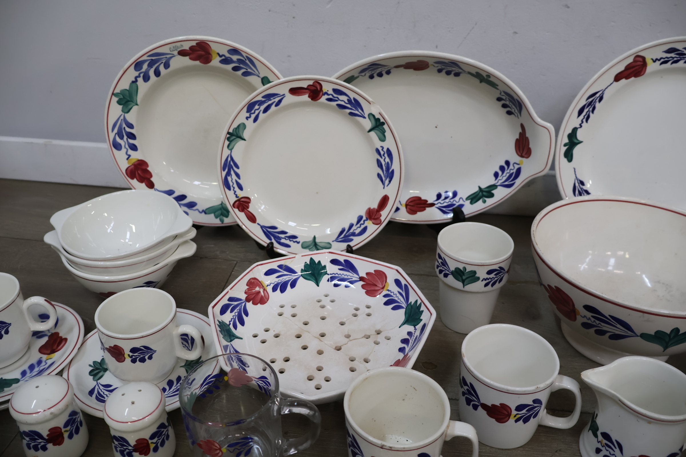 Groot Porseleinen Boerenbont Servies – foto 7 – kavel bij GSD Auctions, Zoeterwoude