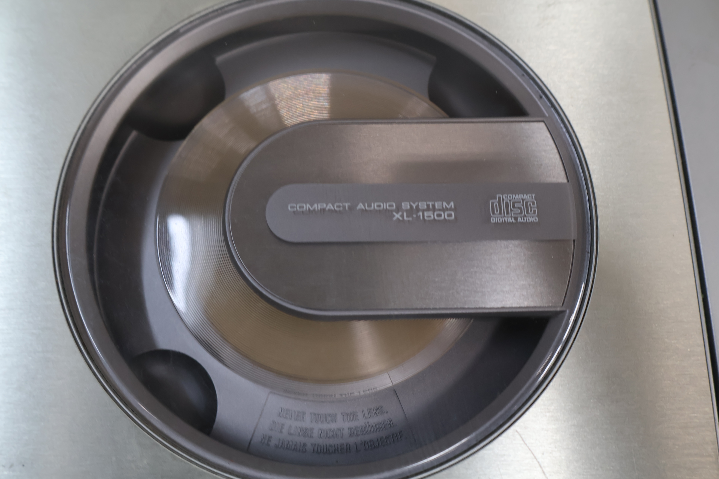 Sharp Compact Audio System XL-1500 – foto 12 – kavel bij GSD Auctions, Zoeterwoude