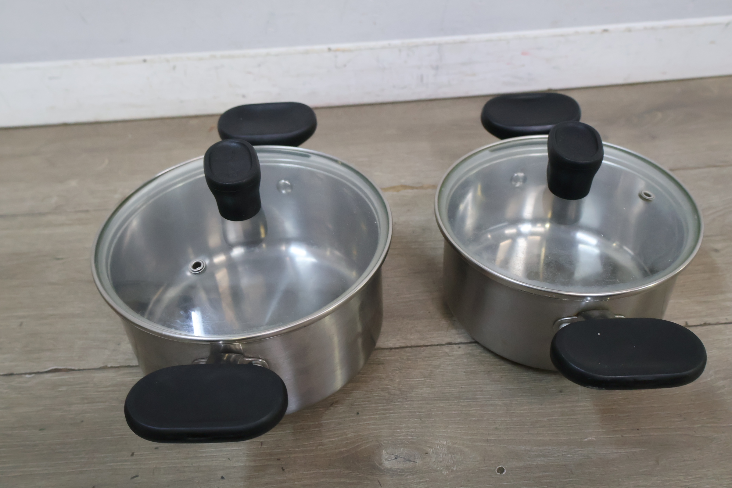 Tefal RVS pannenset – foto 11 – kavel bij GSD Auctions, Zoeterwoude
