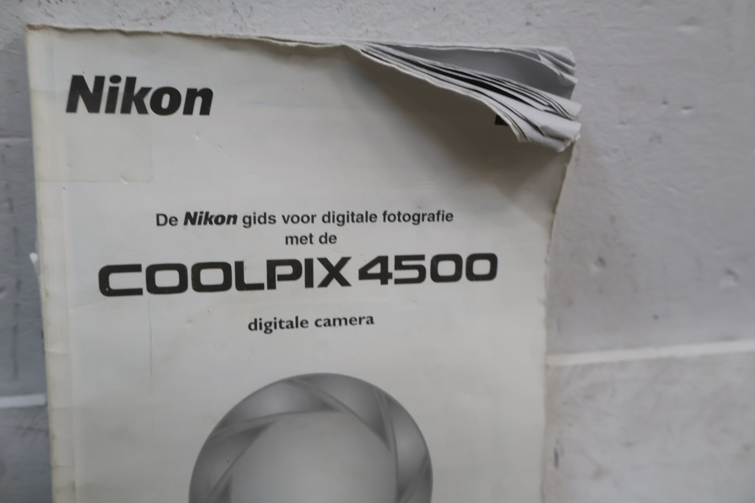 Nikon Coolpix 4500 digitale camera met accessoires – foto 6 – kavel bij GSD Auctions, Zoeterwoude