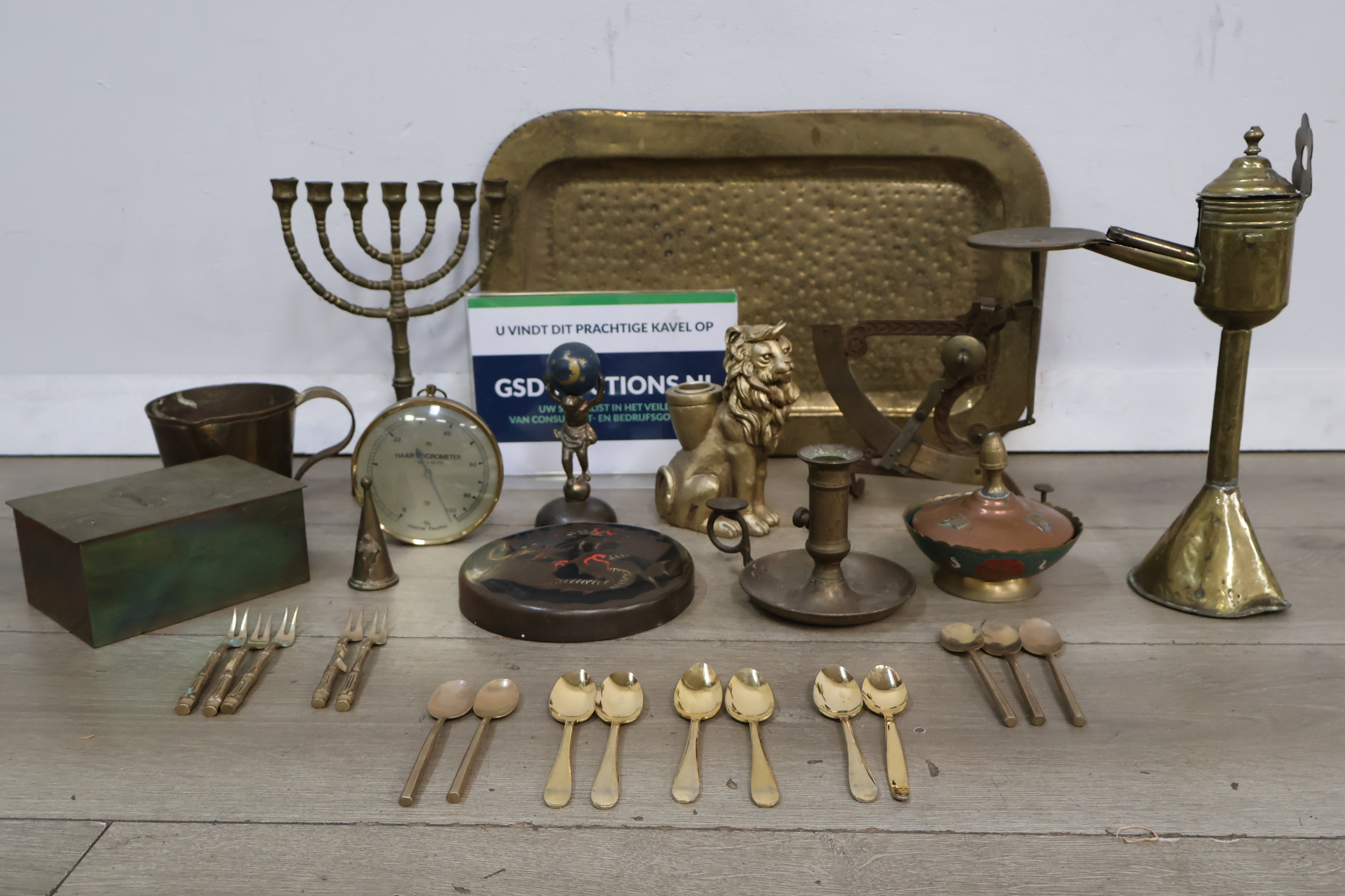 Verzameling antiek koper en messing accessoires – foto 2 – kavel bij GSD Auctions, Zoeterwoude