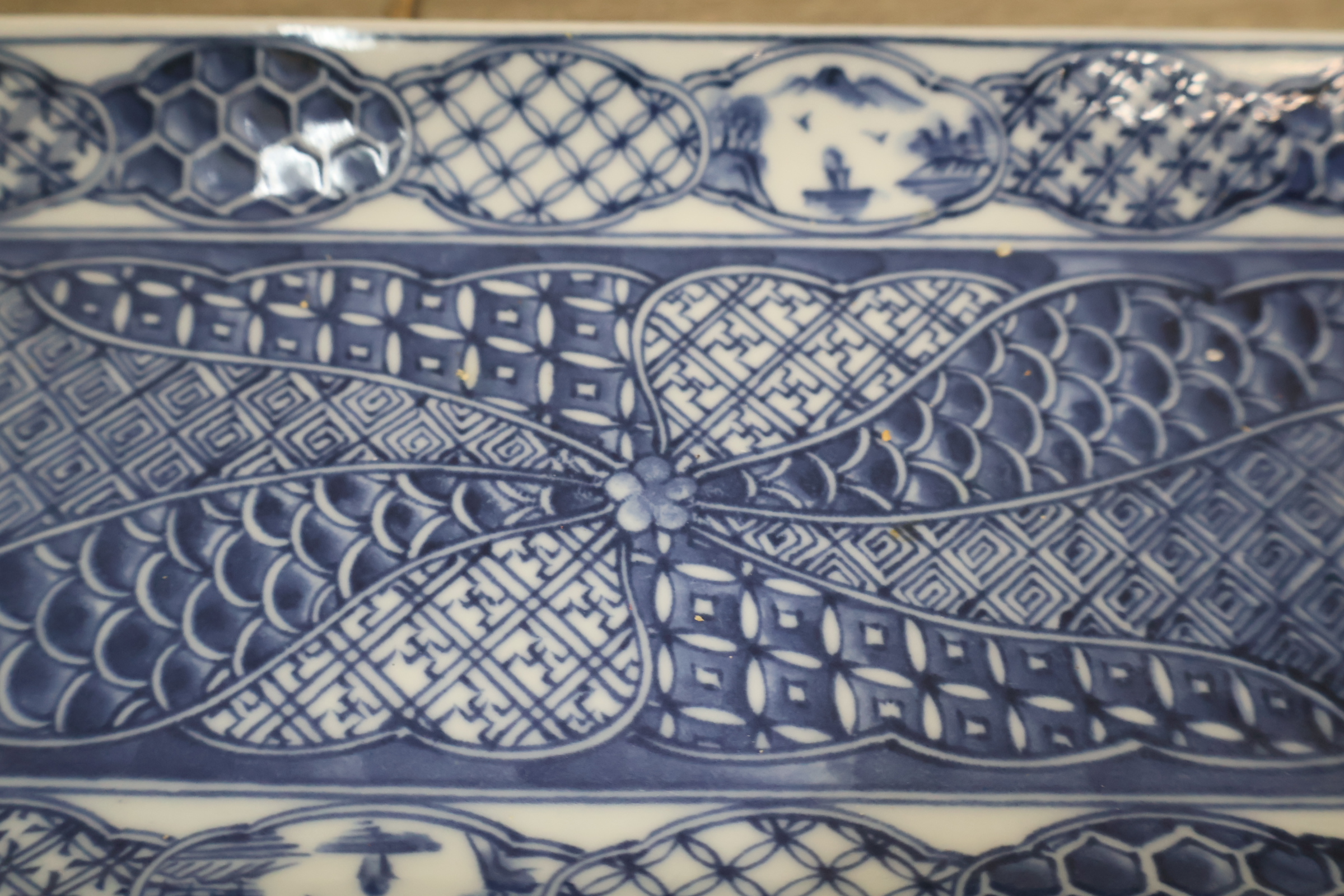 Blauw-wit servies en decoratie – foto 11 – kavel bij GSD Auctions, Zoeterwoude