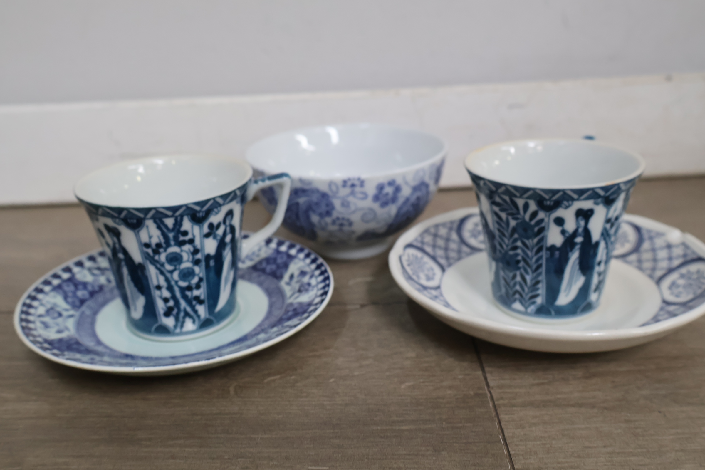 Blauw-wit servies en decoratie – foto 13 – kavel bij GSD Auctions, Zoeterwoude